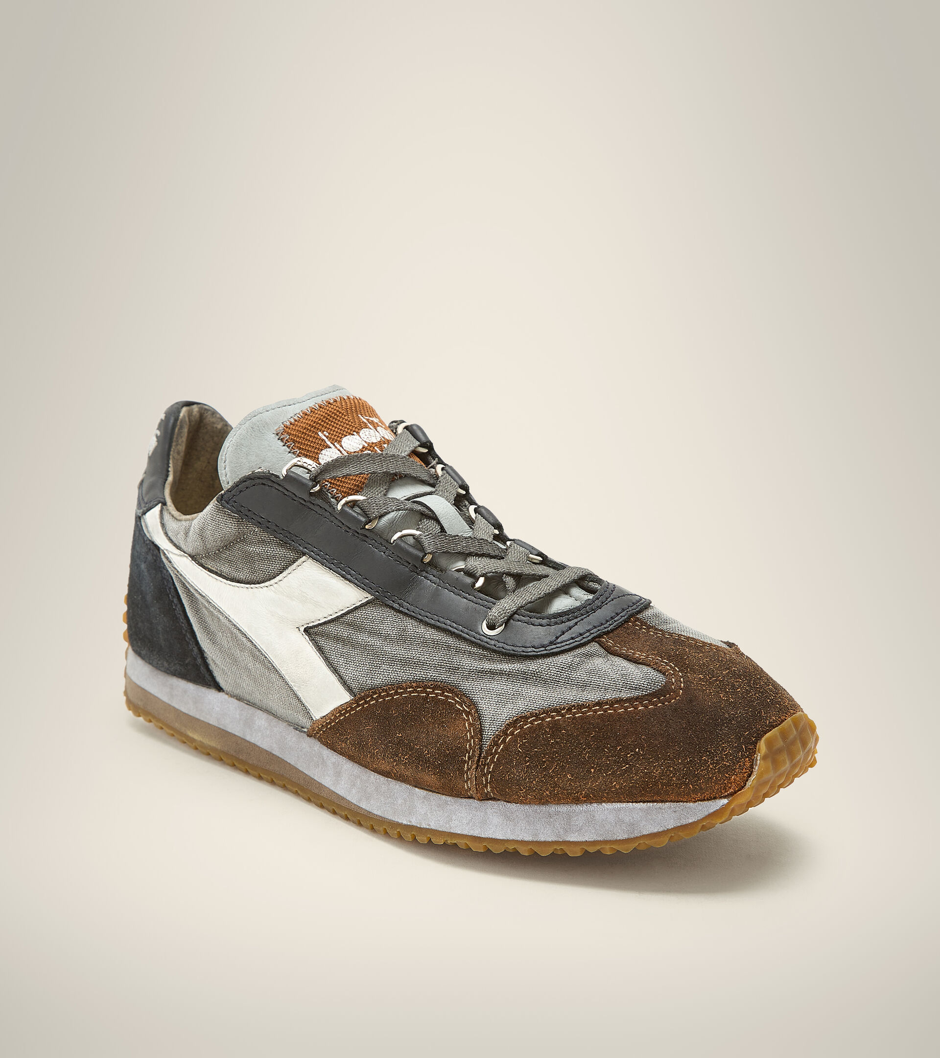 Heritage shoe - Unisex EQUIPE H DIRTY STONE WASH EVO HIGH RISE/WHITE (C4890) - Diadora