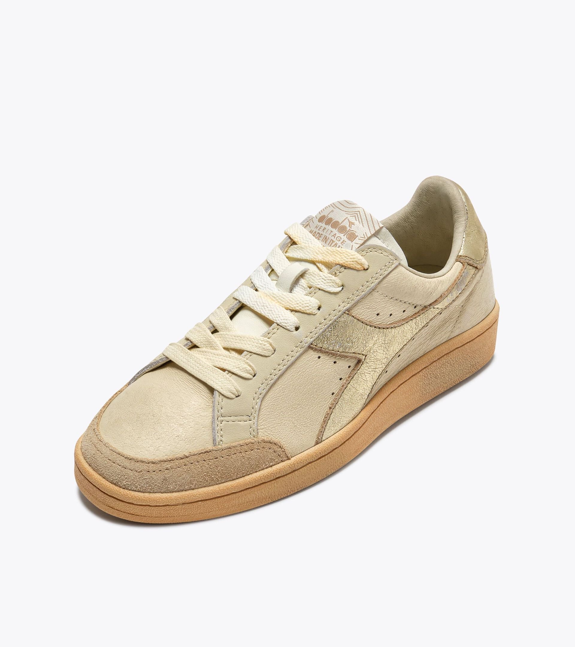 Heritage Leather Sneakers - Made In Italy - All-gender
 PRESTIGE AGED ITALIA RICH GOLD - Diadora