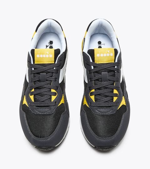 N.92 GS, BLACK/CITRON Sports shoes - Youth 8-16 years N.92 GS BLACK/CITRON - Diadora