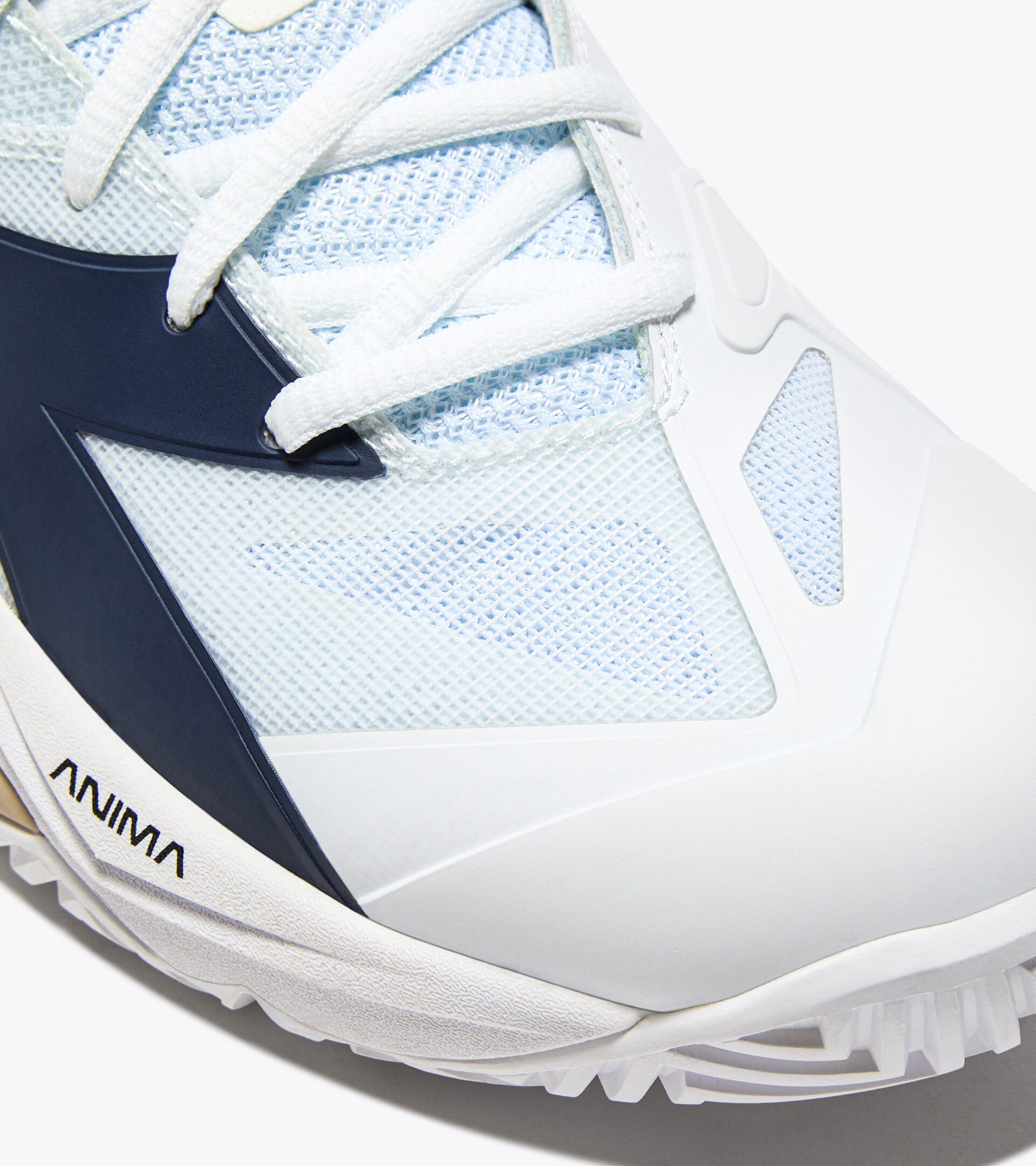 Scarpa da tennis per terreni duri o in terra battuta - Stabilit&agrave; e controllo - Donna
 B.ICON 3 W AG BIANCO/BLU CORSARO - Diadora