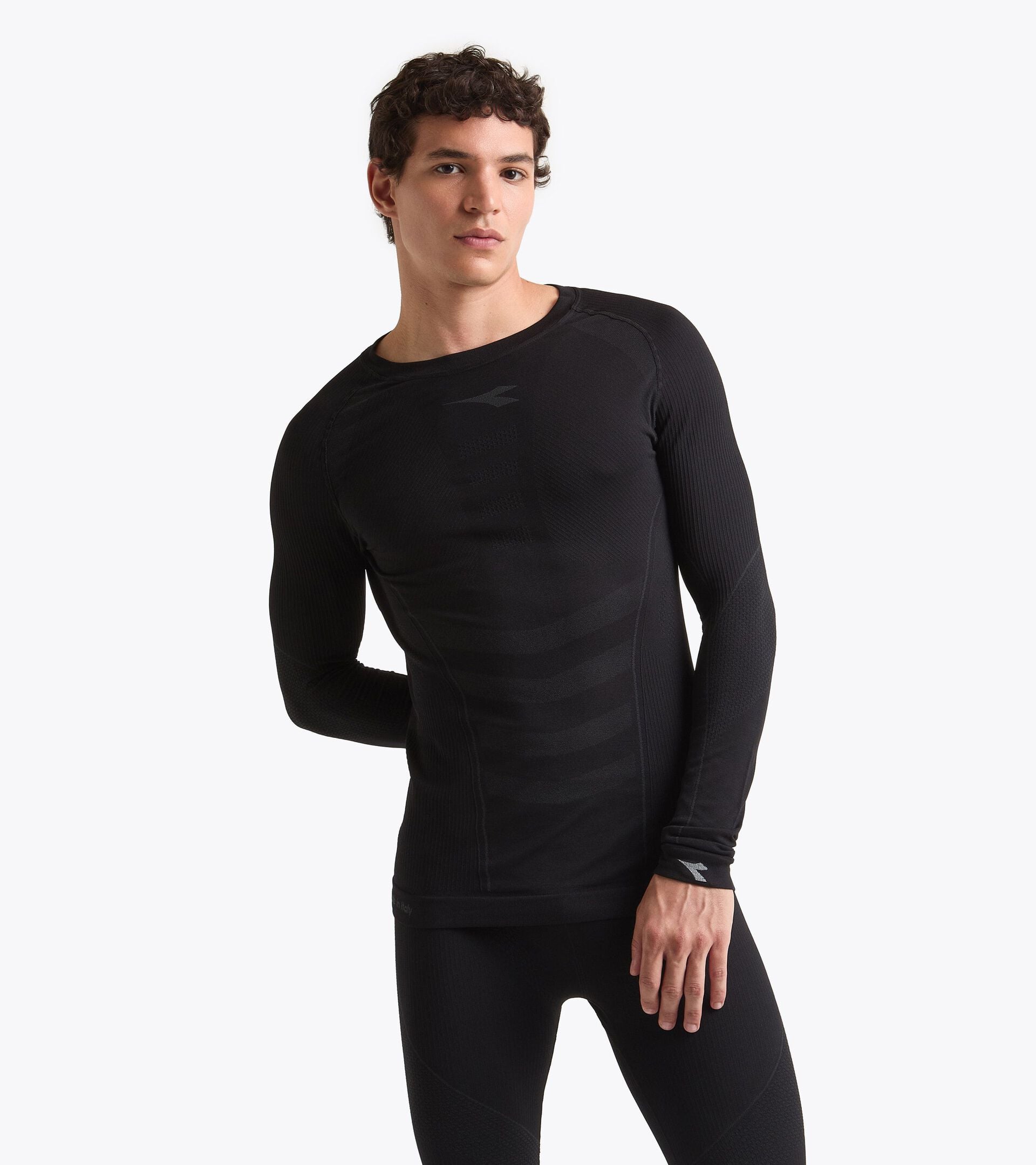 T-shirt technique Made in Italy &agrave; manches longues&sect;Running&sect;Homme STRATOZERO LS T-SHIRT NOIR - Diadora