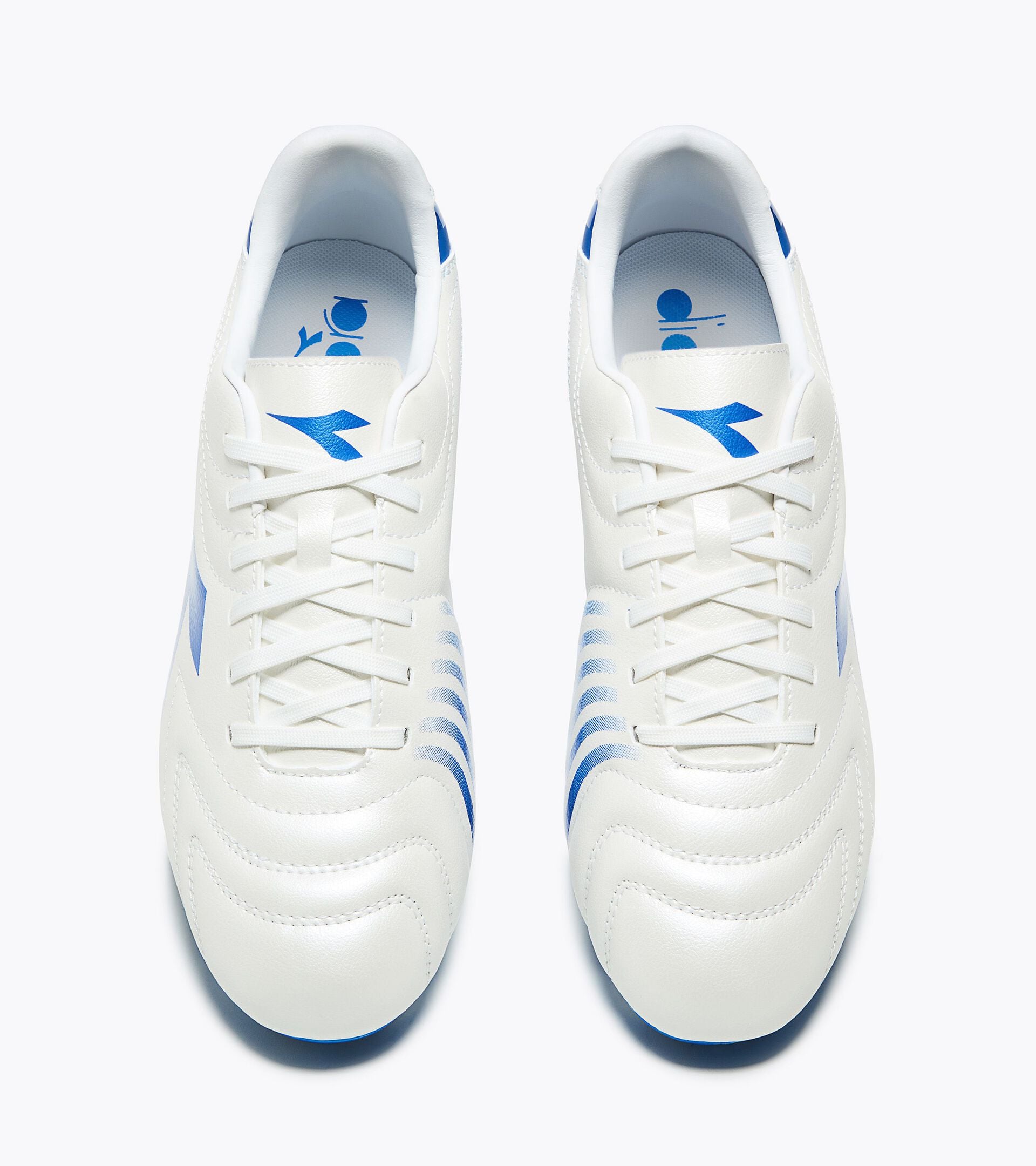 Firm ground football boots - Men&rsquo;s MAXIMUS CLUB FG WHITE PEARLIZED /FRENCH BLUE - Diadora