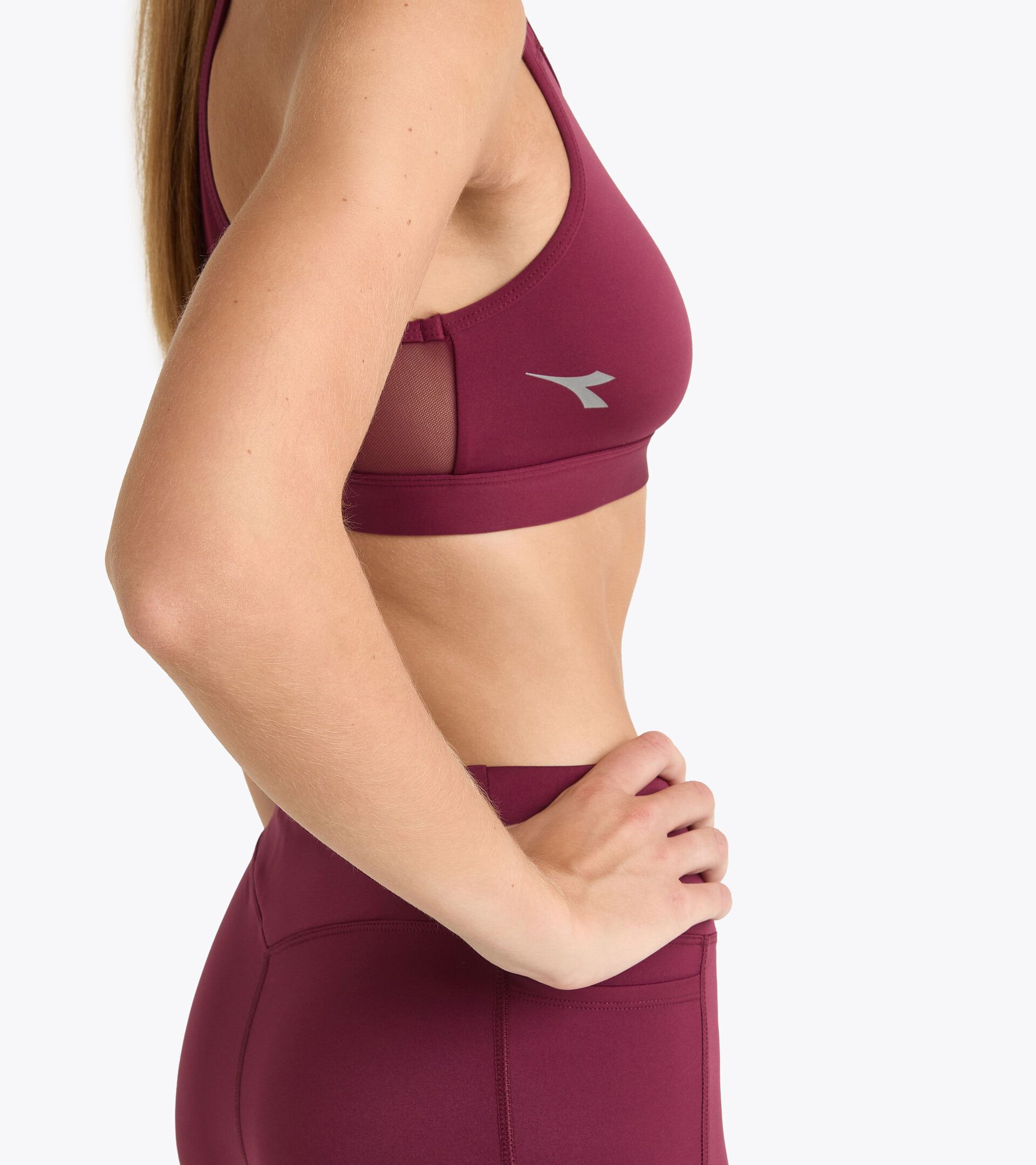 Medium support bra - Women L. MEDIUM BRA MAROON BANNER - Diadora