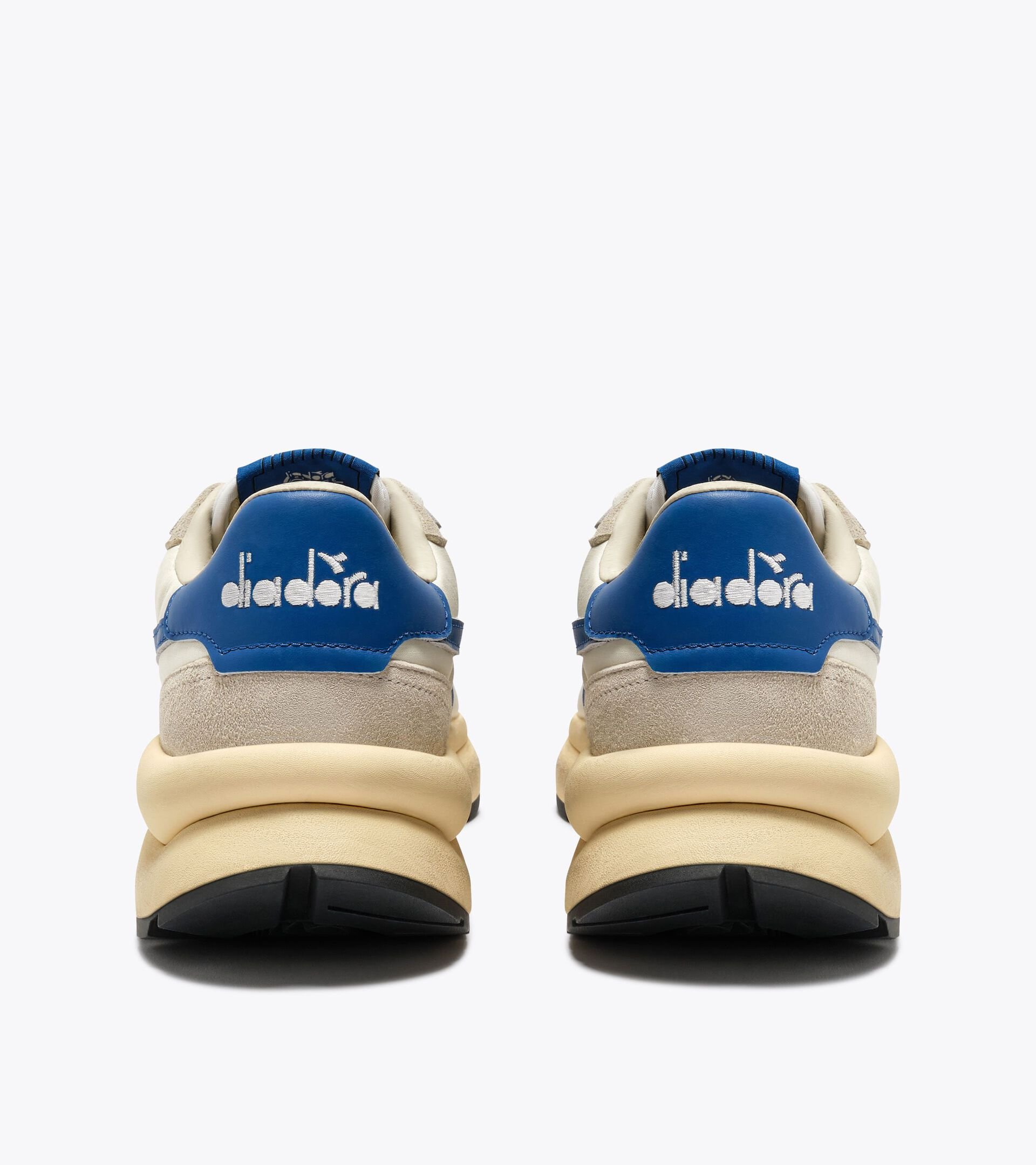 Heritage Leather Sneakers - Women&rsquo;s
 MERCURY ELITE SPRINT SW PRISTINE WHITE - Diadora