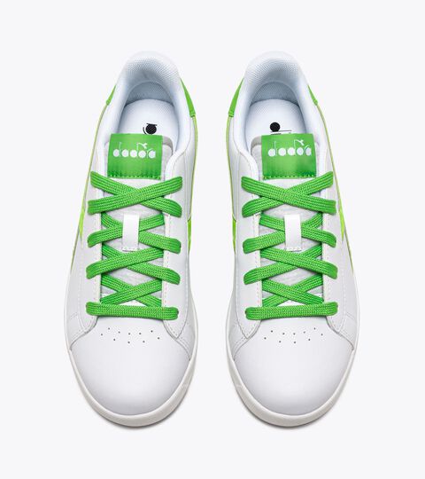 GAME P VIRTUAL GS, WHITE/GREEN FLASH Sports shoes - Youth - 8-16 years GAME P VIRTUAL GS WHITE/GREEN FLASH - Diadora