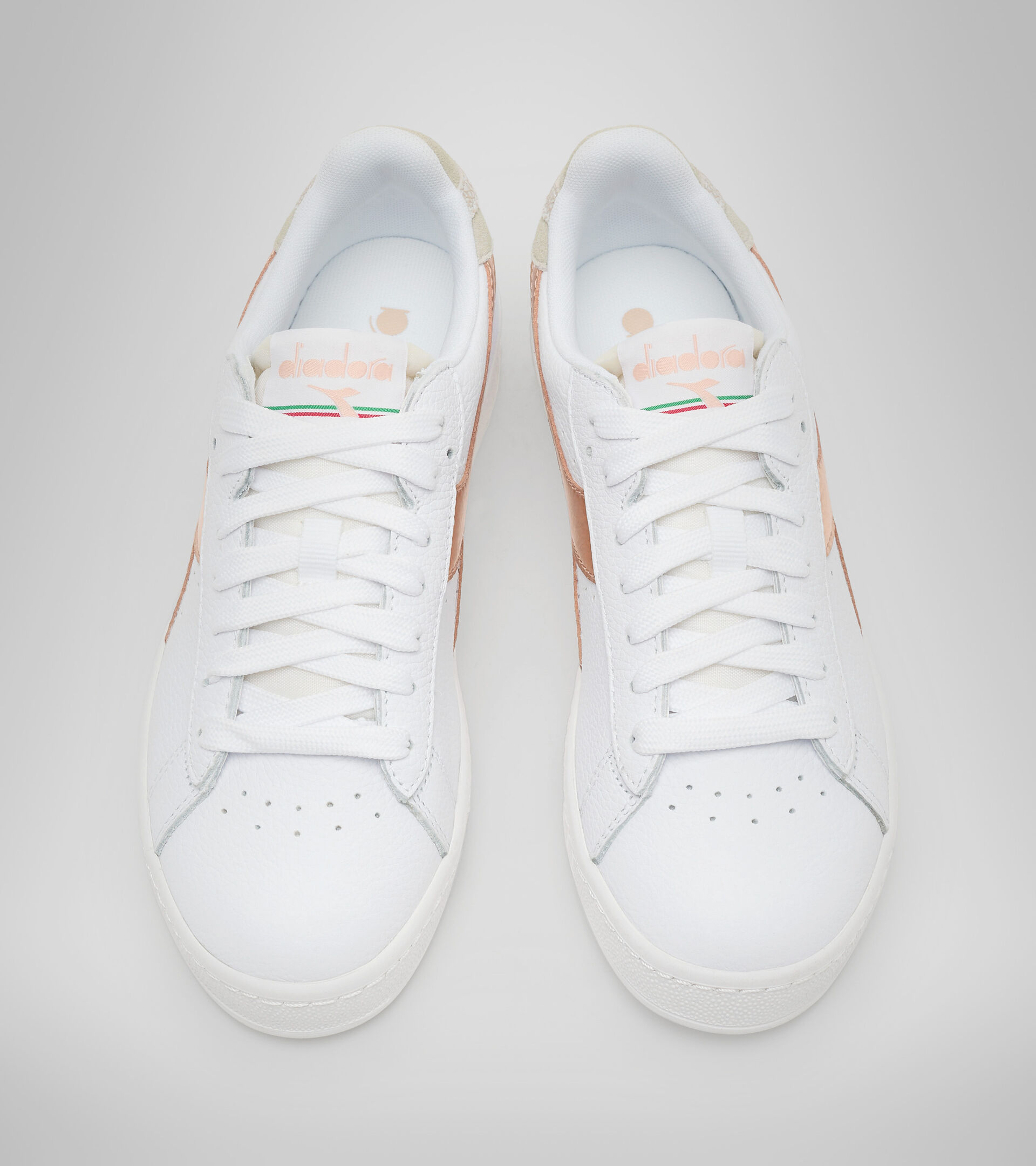 Sports shoe - Women GAME L LOW ICONA GLOSSY WN WHITE/COPPER - Diadora