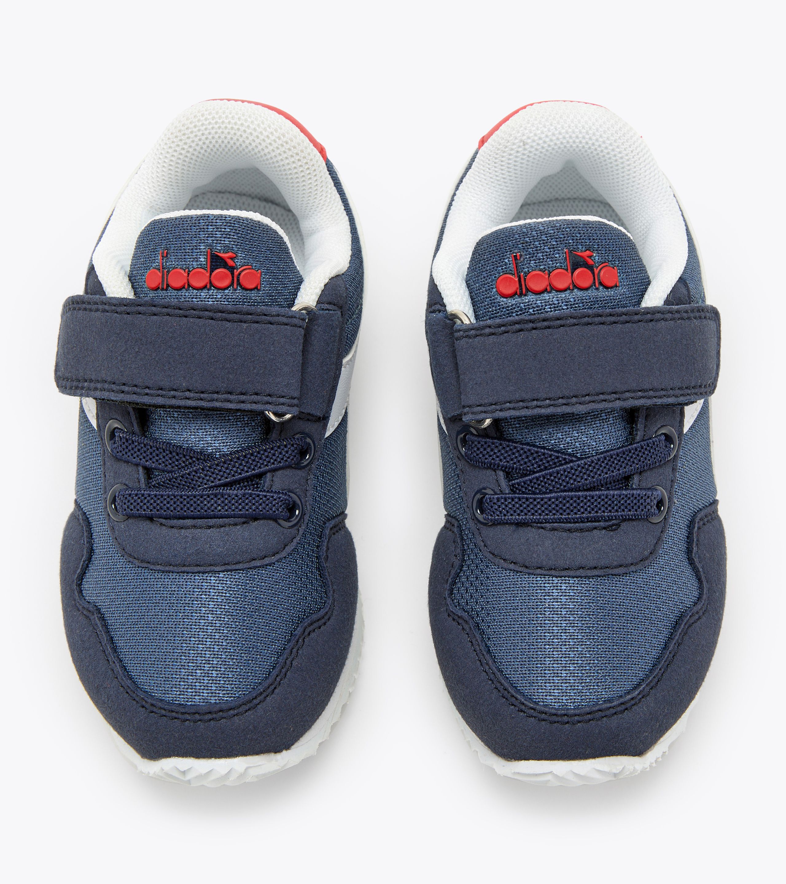 Scarpe diadora deals in saldo