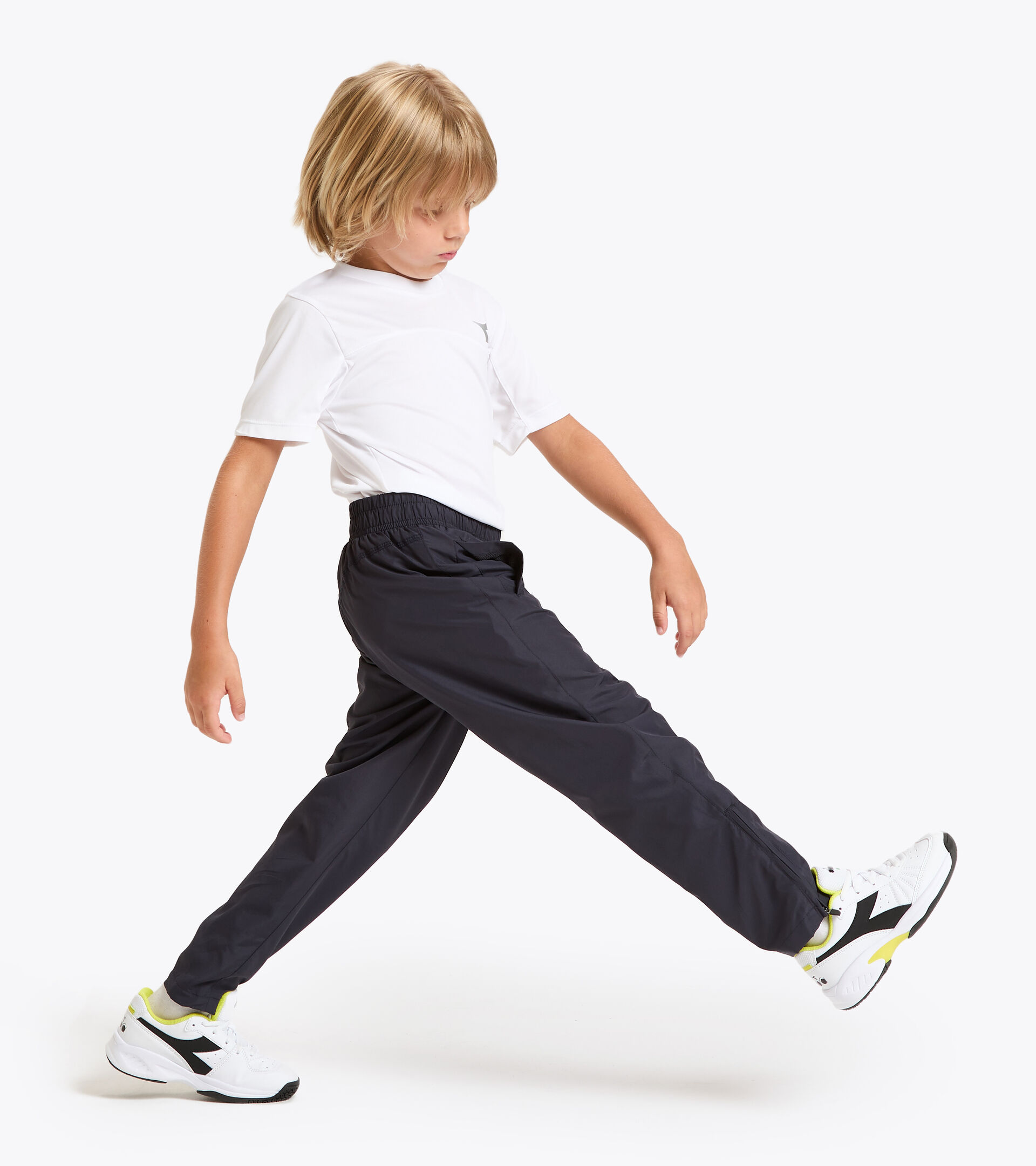 Pantaloni da tennis - Bambino J. PANT COURT NERO FUMO - Diadora