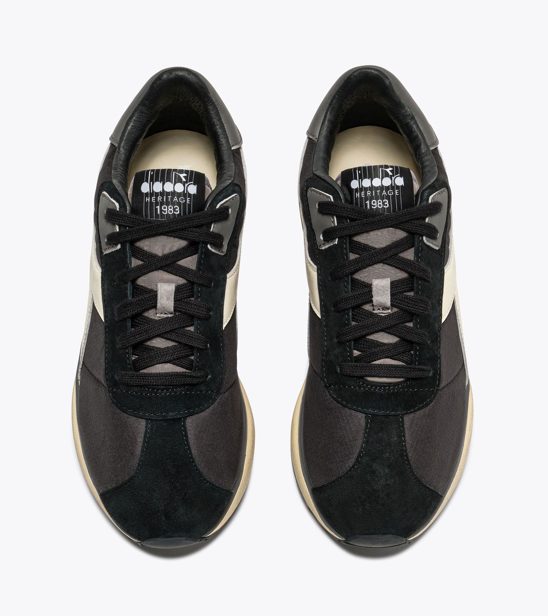 Heritage Leather Sneakers - Women&rsquo;s
 MERCURY ELITE SPRINT SW BLACK/WHITE PRISTINE - Diadora