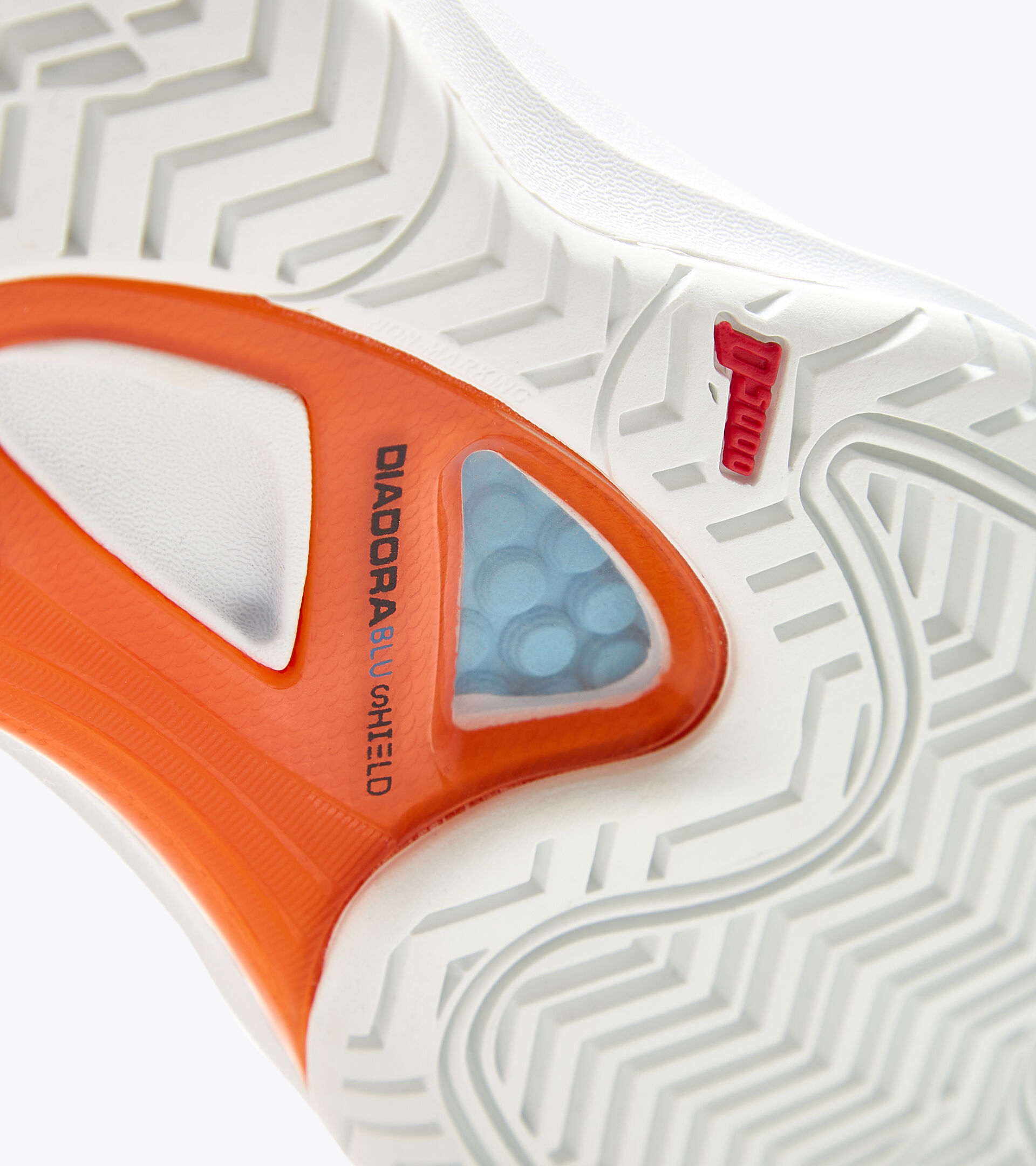 Clay and hard court tennis shoe - Women SPEED BLUSHIELD FLY 3 + W AG WHITE/FIERY RED - Diadora