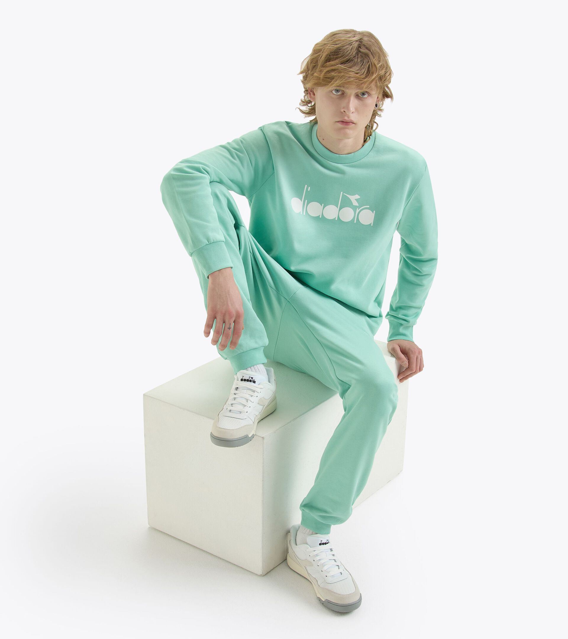 Felpa sportiva - Made in Italy - Gender Neutral SWEATSHIRT CREW LOGO VERDE NEON - Diadora