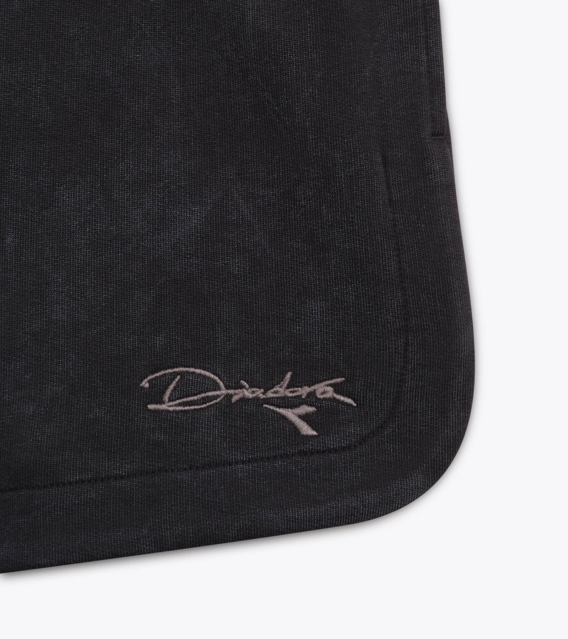 Retro-inspired Cotton Shorts - Women&rsquo;s L. SHORTS AVENUE LAB BLACK COAL - Diadora