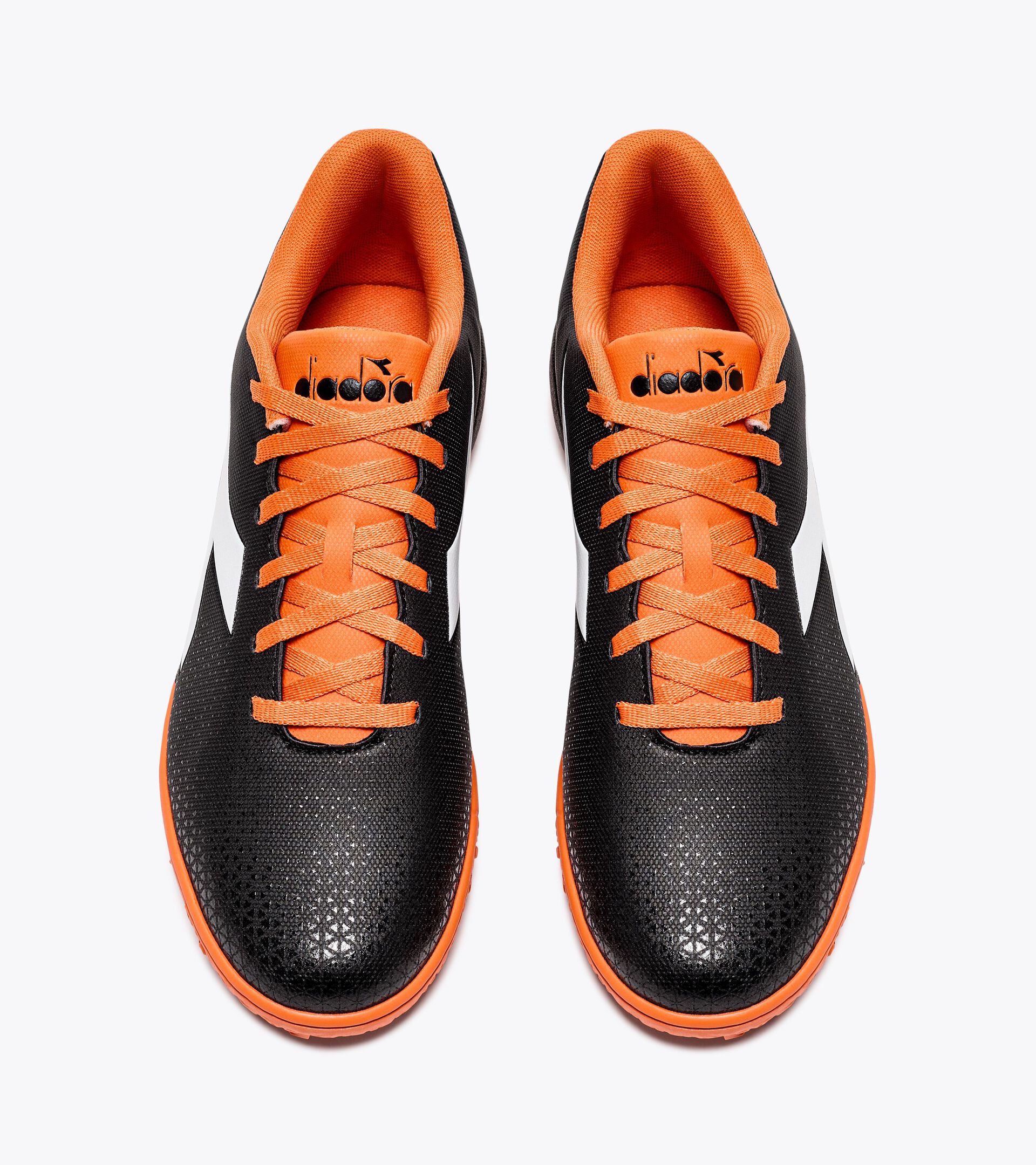 Calcio boots for synthetic turfs or firm ground - Men's PICHICHI 6 TFR BLACK/WHITE/ORANGE - Diadora