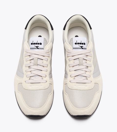 Sporty sneakers - All-Gender CAMARO CRYSTAL GREY/IVORY - Diadora