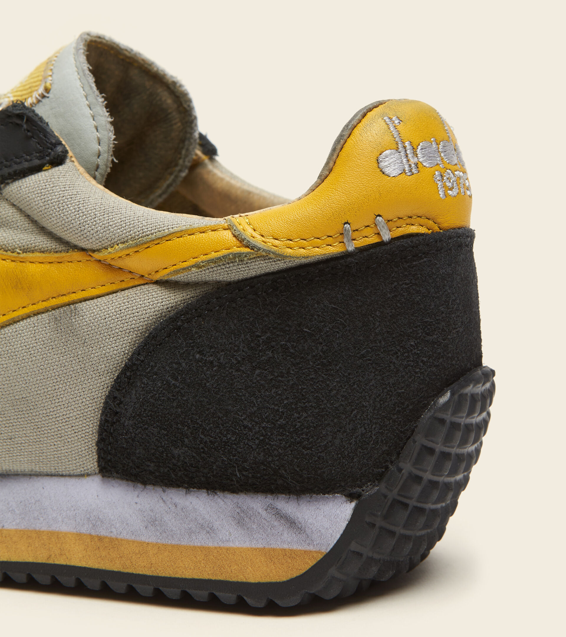 Heritage shoe - Unisex EQUIPE H DIRTY STONE WASH EVO GRAY WILLOW - Diadora