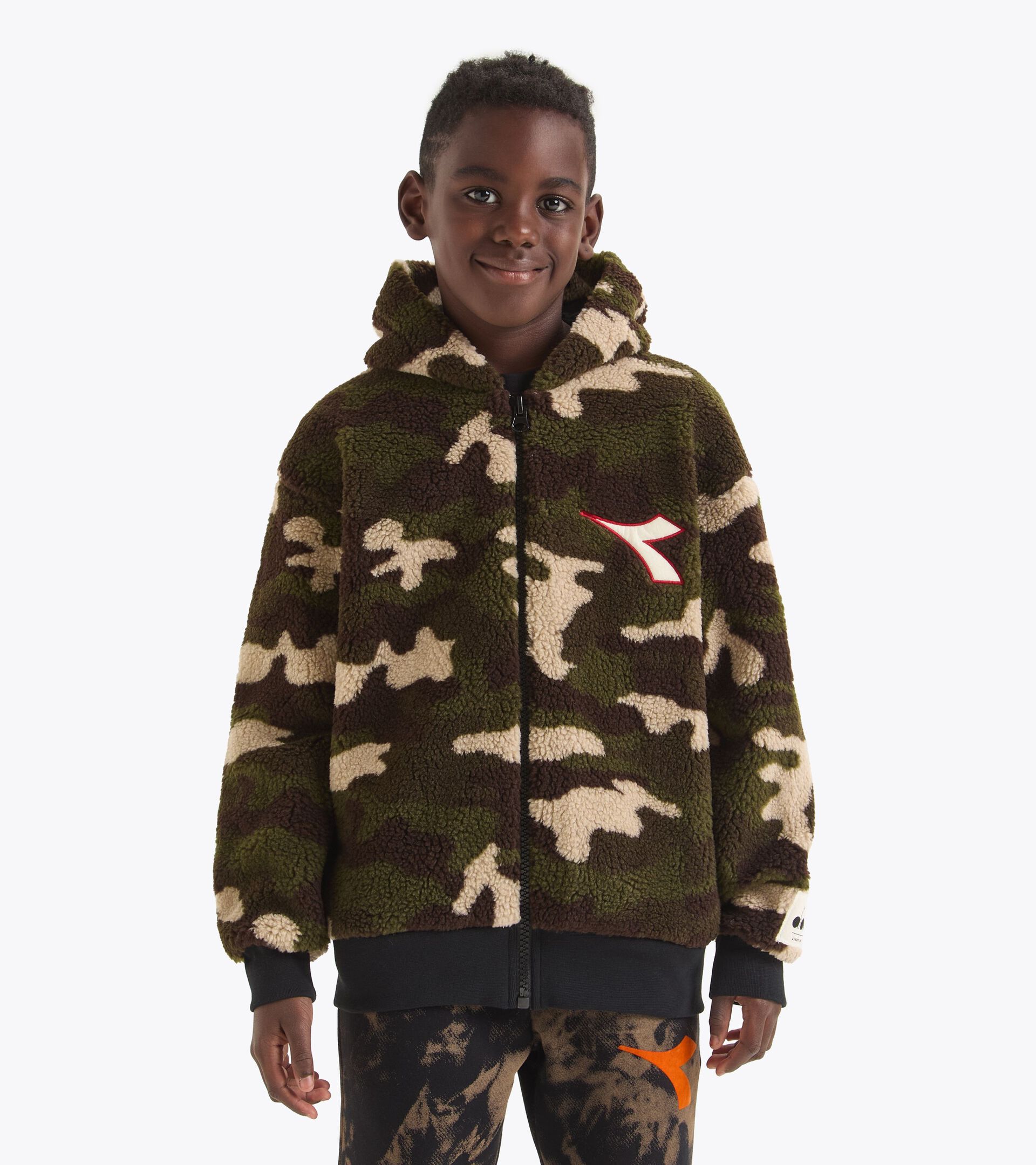 Felpa con cappuccio - Ragazzo
 JB. TEDDY FZ CAMO NERO/VERDE CAMOUFLAGE - Diadora