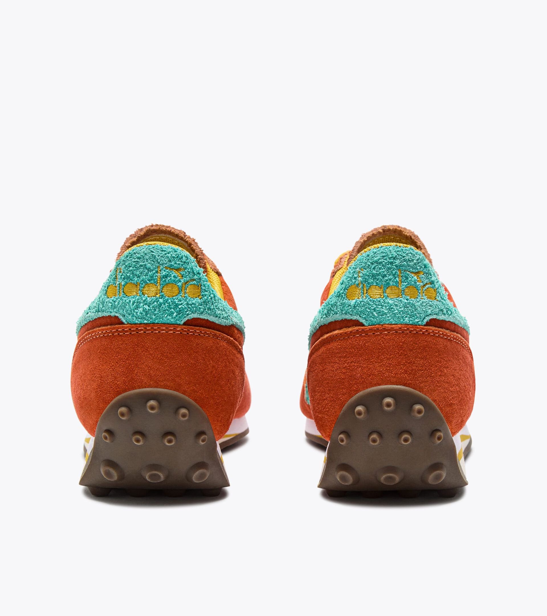 Low-profile sneaker - All-Gender RALLY S KOI - Diadora