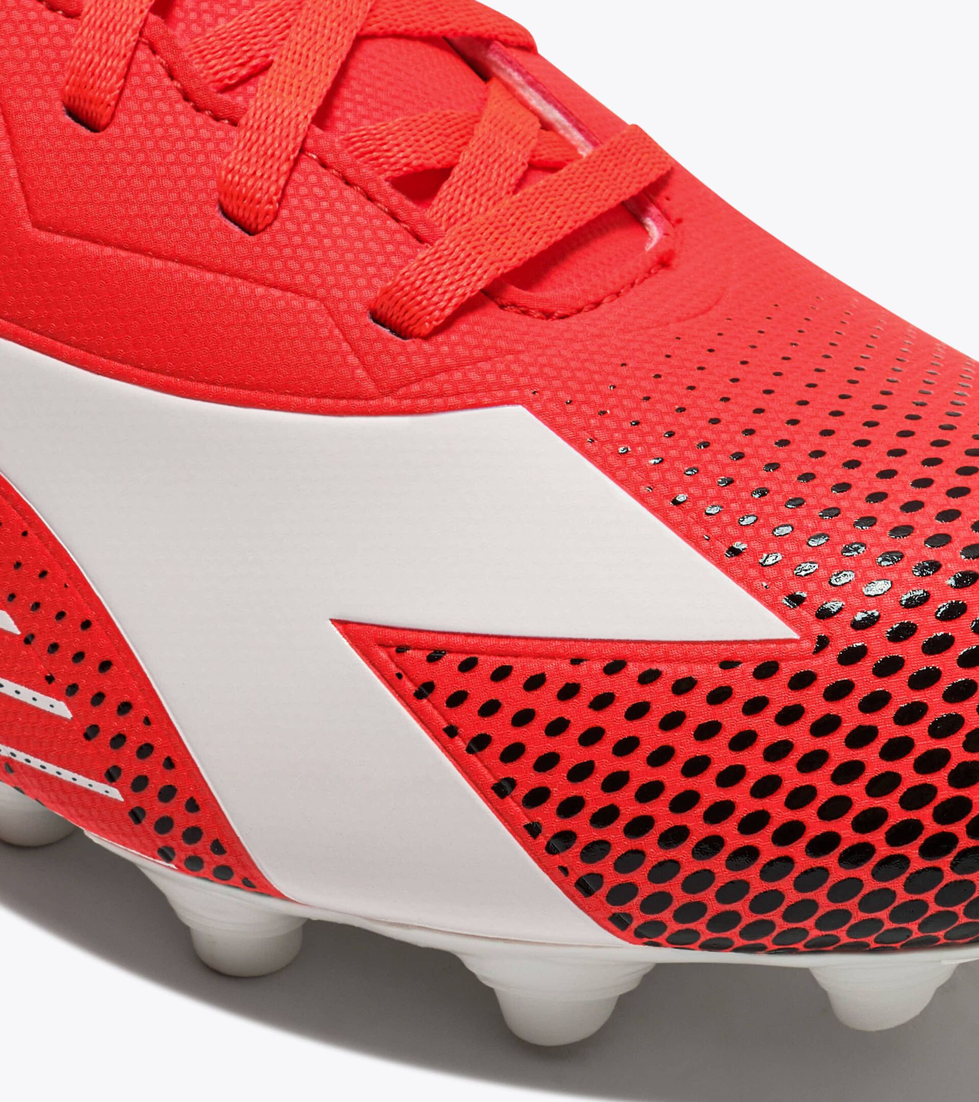 Calcio boots for firm grounds - Men&rsquo;s
 PICHICHI 8 MG14 FUO RED/WHITE/BLACK - Diadora