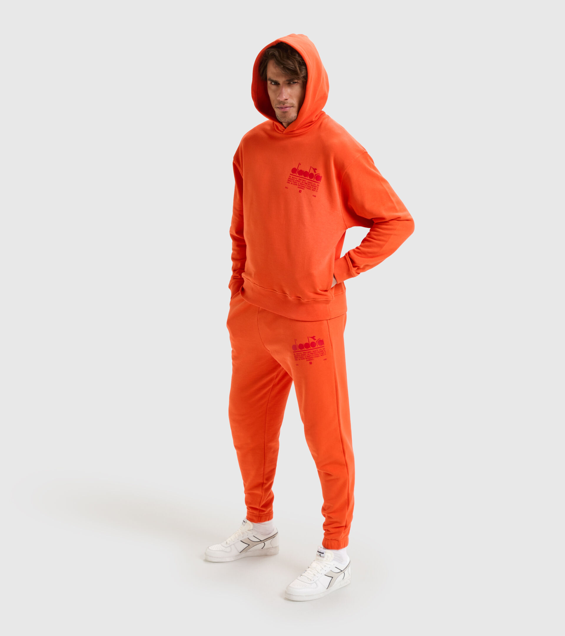 Sudadera de algodón - Unisex HOODIE MANIFESTO NARANJA BERMELLON - Diadora