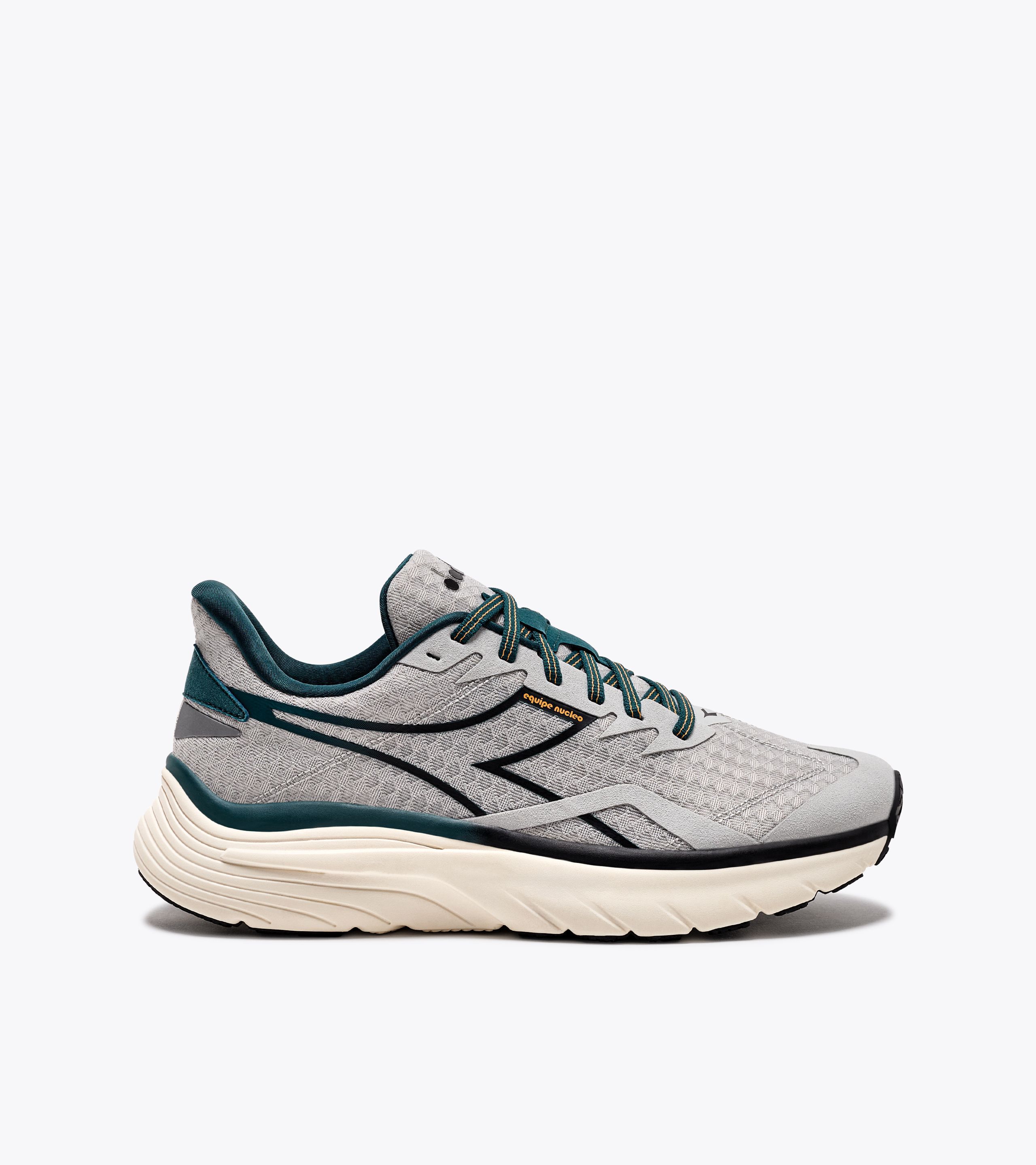 Diadora ar hot sale