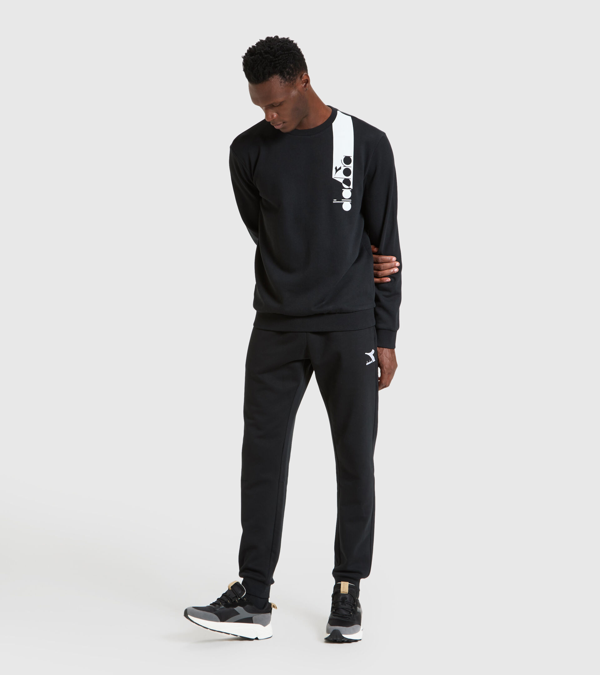 Crew-neck sweatshirt - Unisex SWEATSHIRT CREW ICON DARK SMOKE/WHITE/BLUE FLUO - Diadora