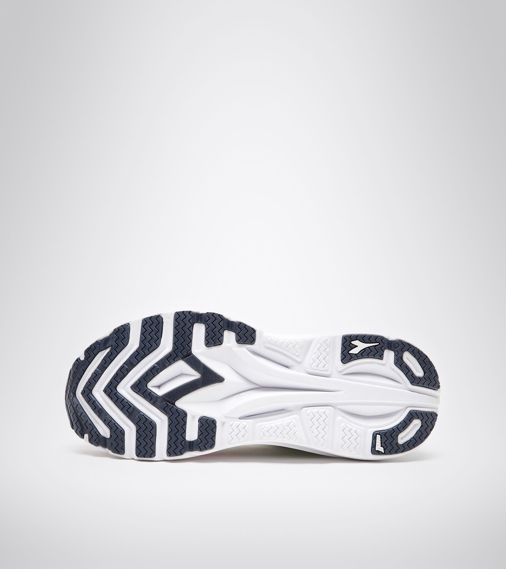 Made in Italy - Running shoes - Women EQUIPE ATOMO W WHITE/GOLD - Diadora