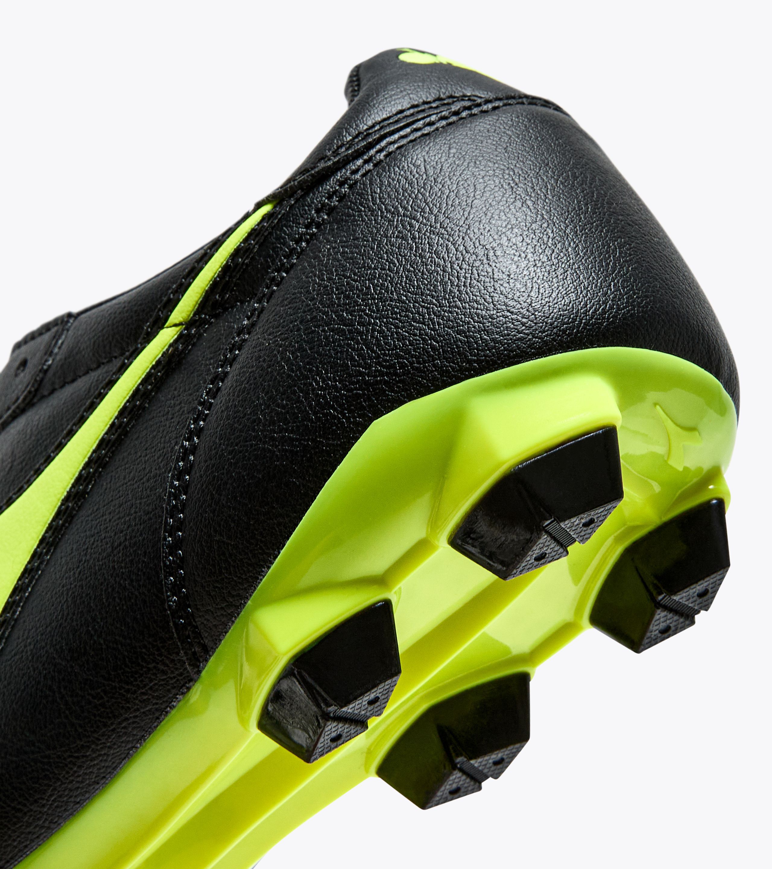 Diadora football boots 9s online
