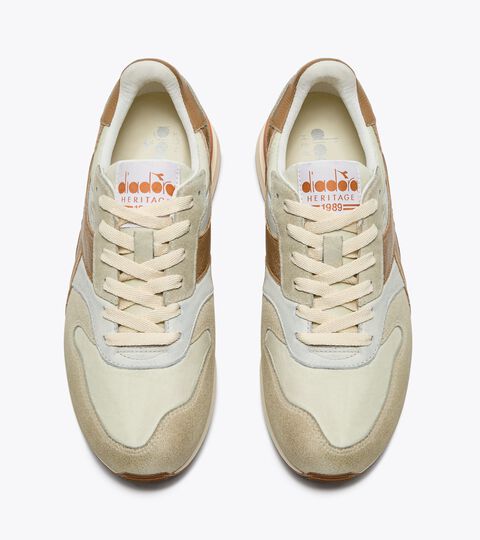 CONQUEST NUBUCK, ANTIQUE WHITE Heritage sneaker - Gender Neutral
CONQUEST NUBUCK ANTIQUE WHITE - Diadora