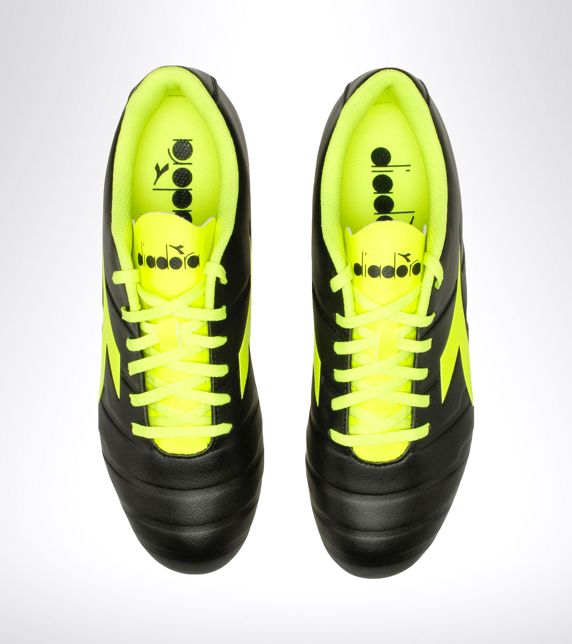 Chaussures de football pour terrains durs PICHICHI 3 MD NOIR/JAUNE FLUO DIA - Diadora