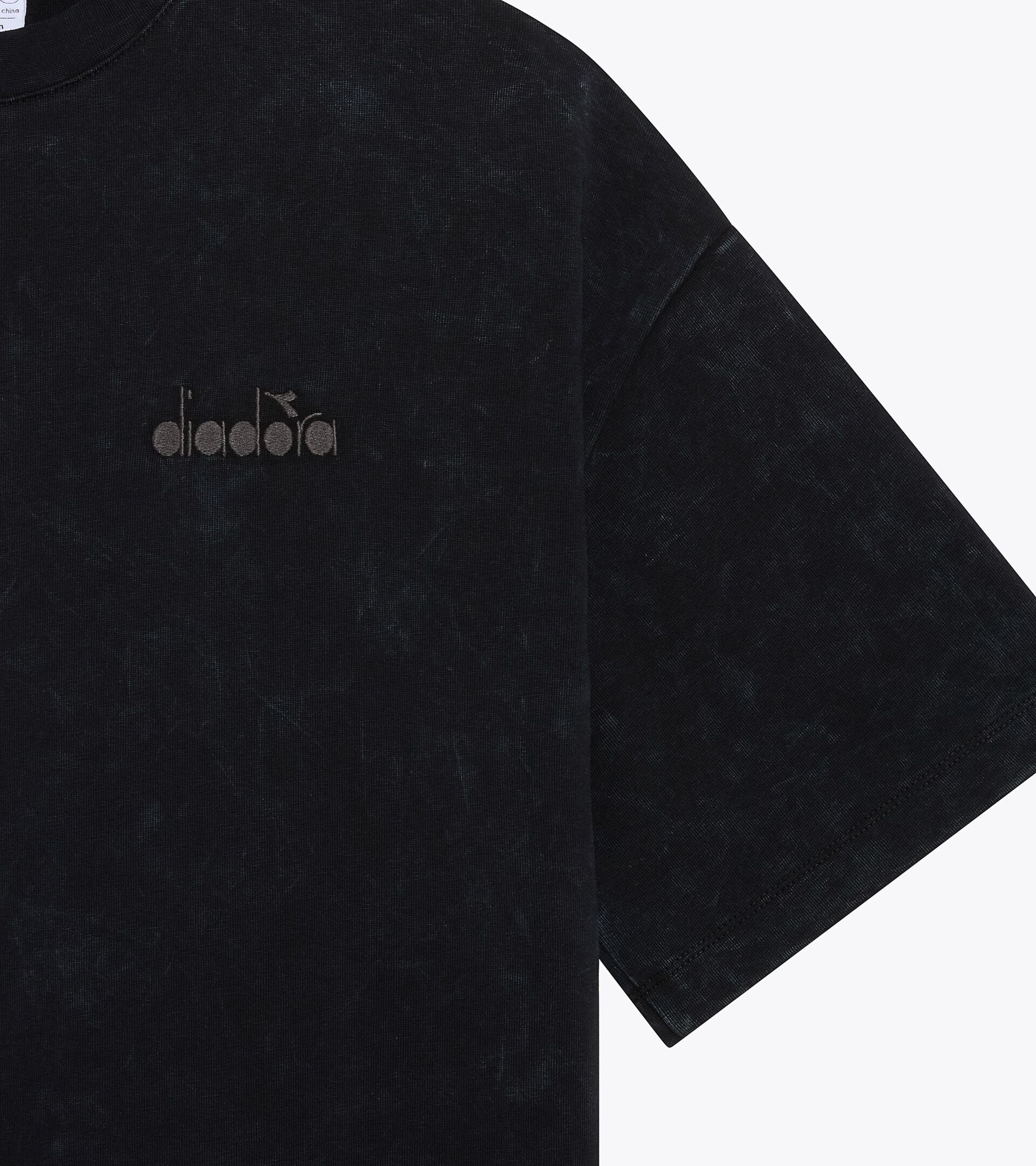 Short-sleeved T-shirt - Regular fit - Men&rsquo;s T-SHIRT SS AVENUE LAB I BLACK COAL - Diadora