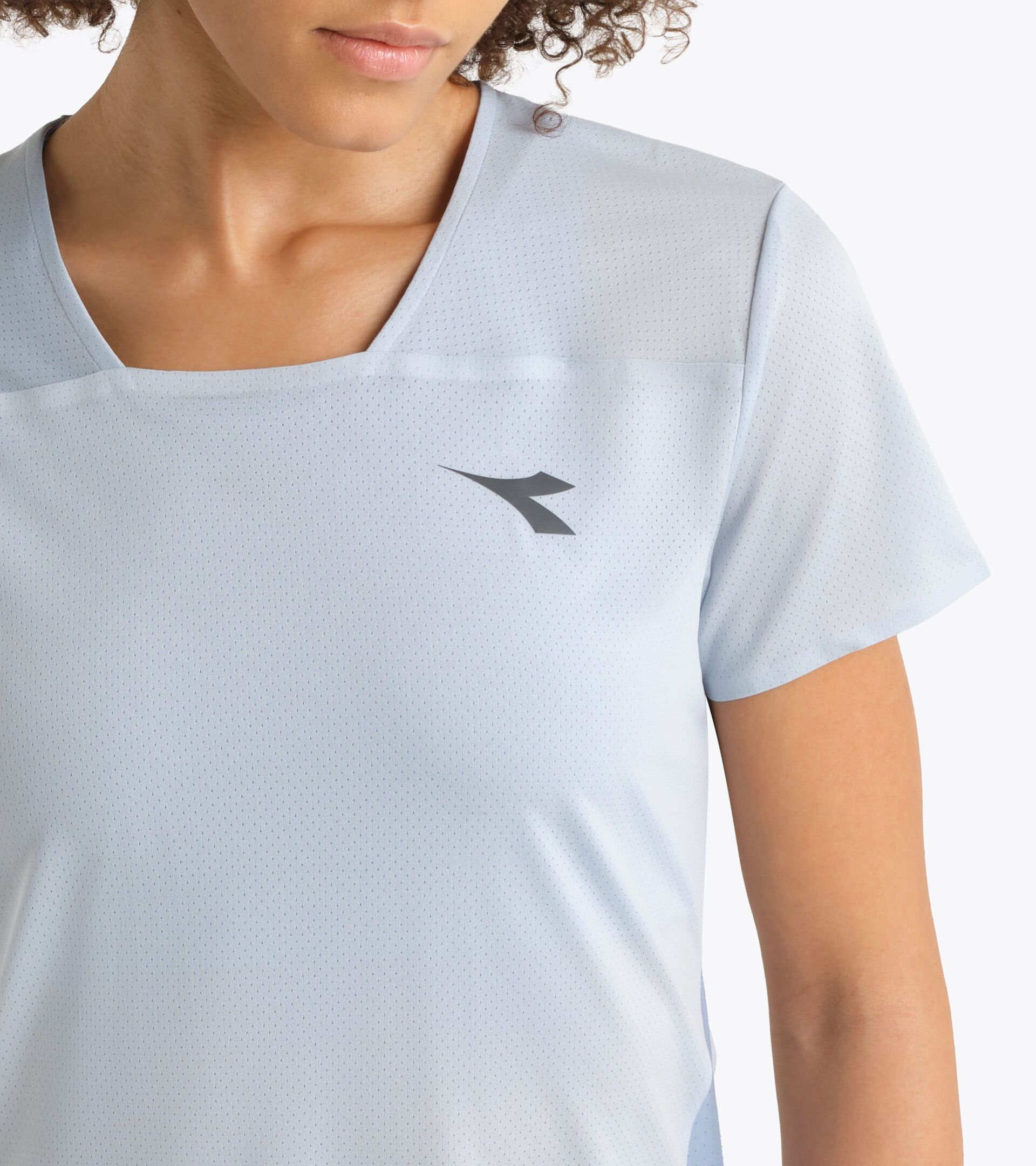 Superleichtes FIBRAZERO-T-Shirt  - Running - Damen
 L. SS T-SHIRT SUPER LIGHT FIBRAZERO SKYRIDE - Diadora