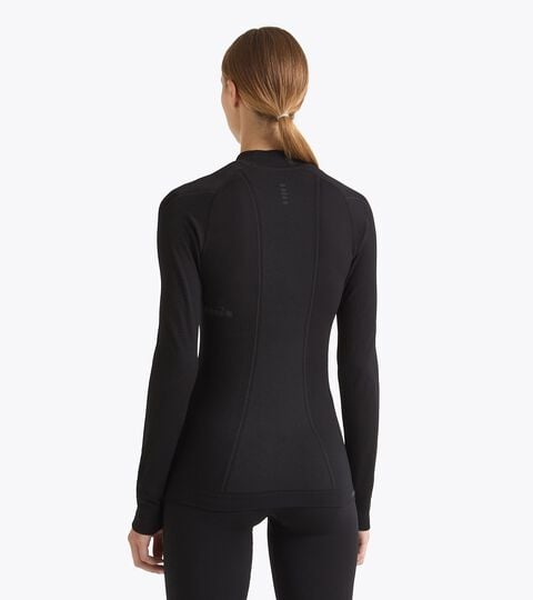 L. TURTLE NECK STRATOZERO, BLACK Made In Italy technical turtleneck - Running - Women’s
L. TURTLE NECK STRATOZERO BLACK - Diadora