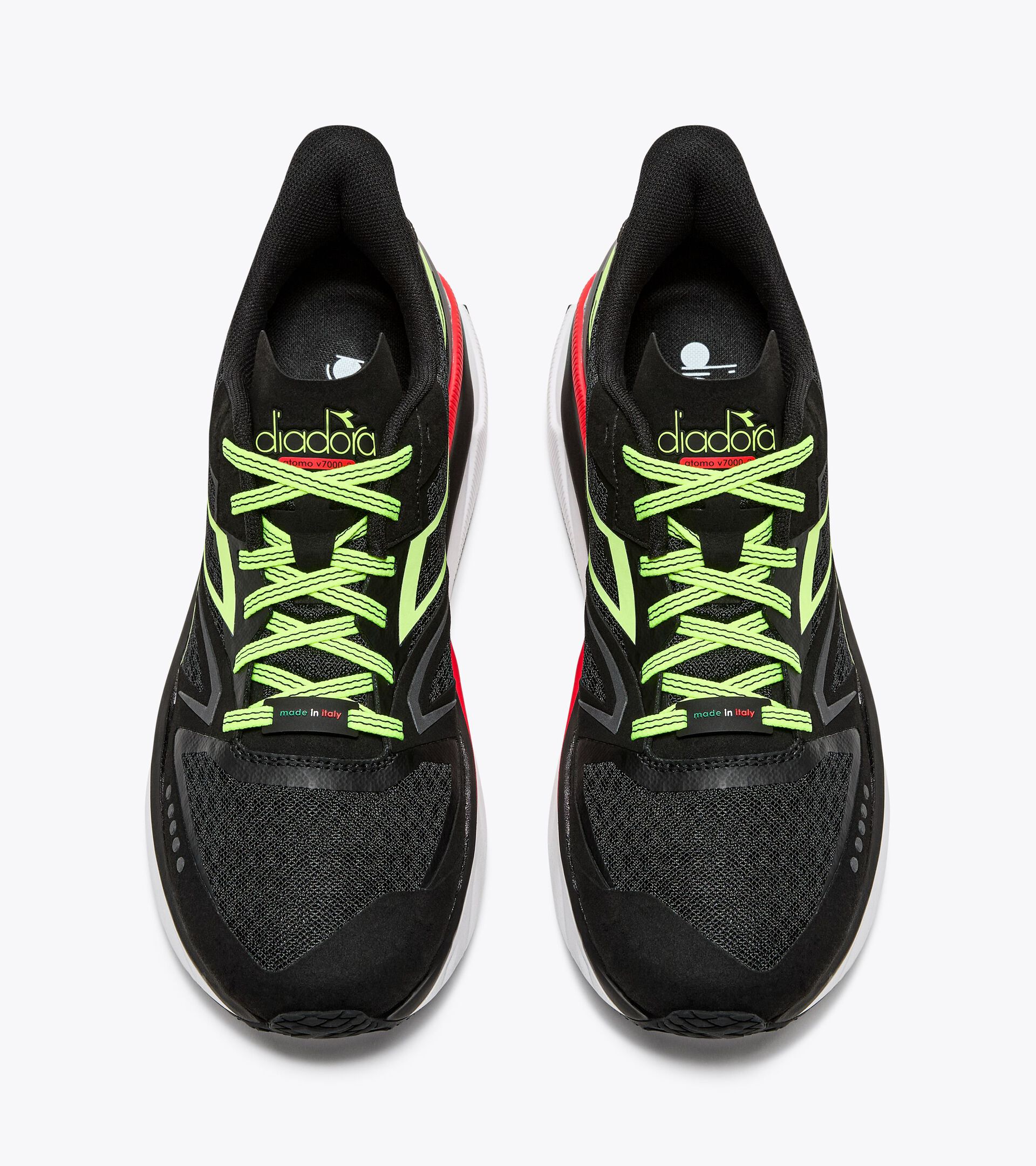 Made in Italy running shoe - Lightness and cushioning - All gender ATOMO V7000-2 BLACK/YELLOW FLUO (C0871) - Diadora