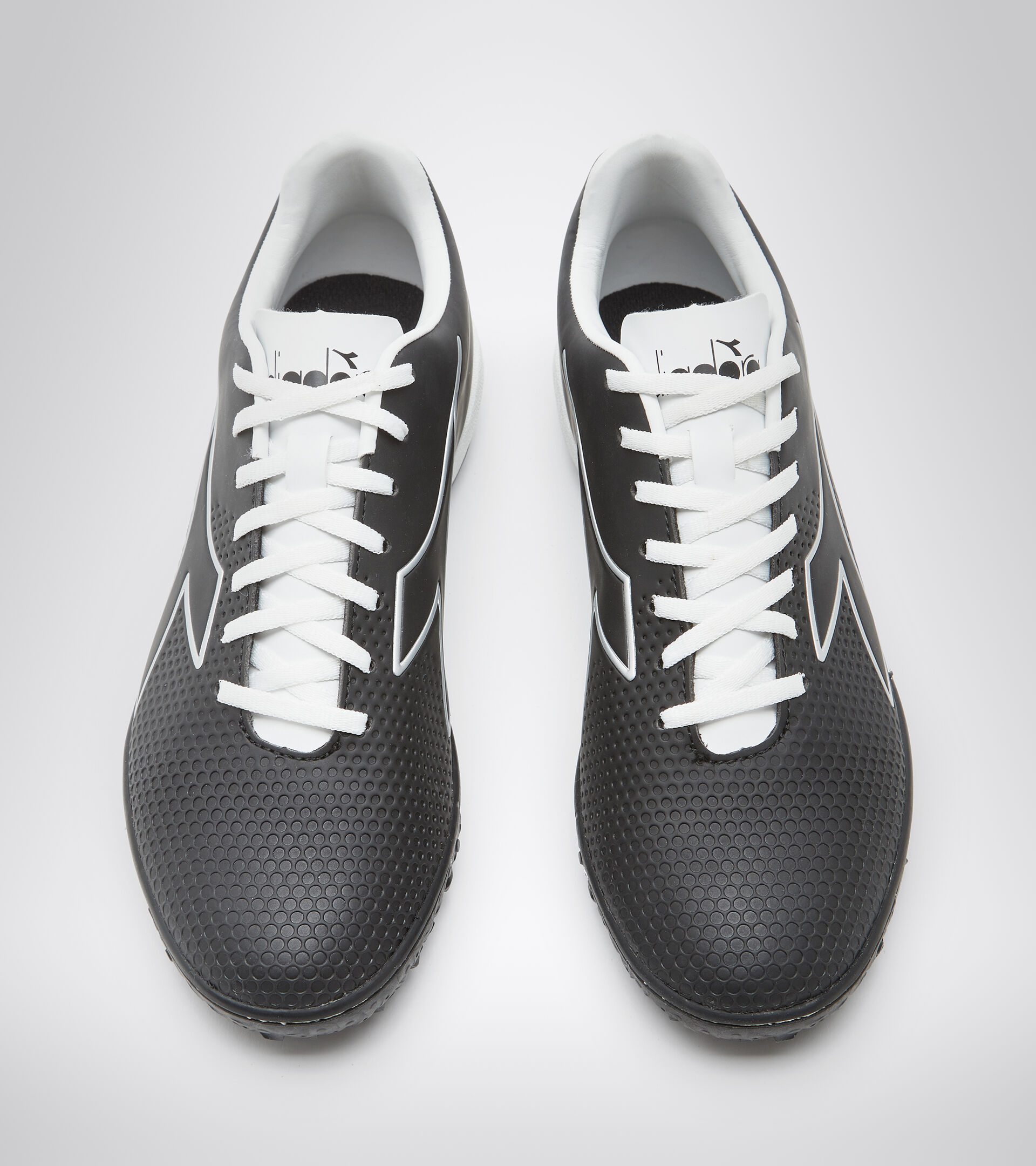 Firm ground football boots PICHICHI 4 TFR BLACK/WHITE/SILVER DD - Diadora