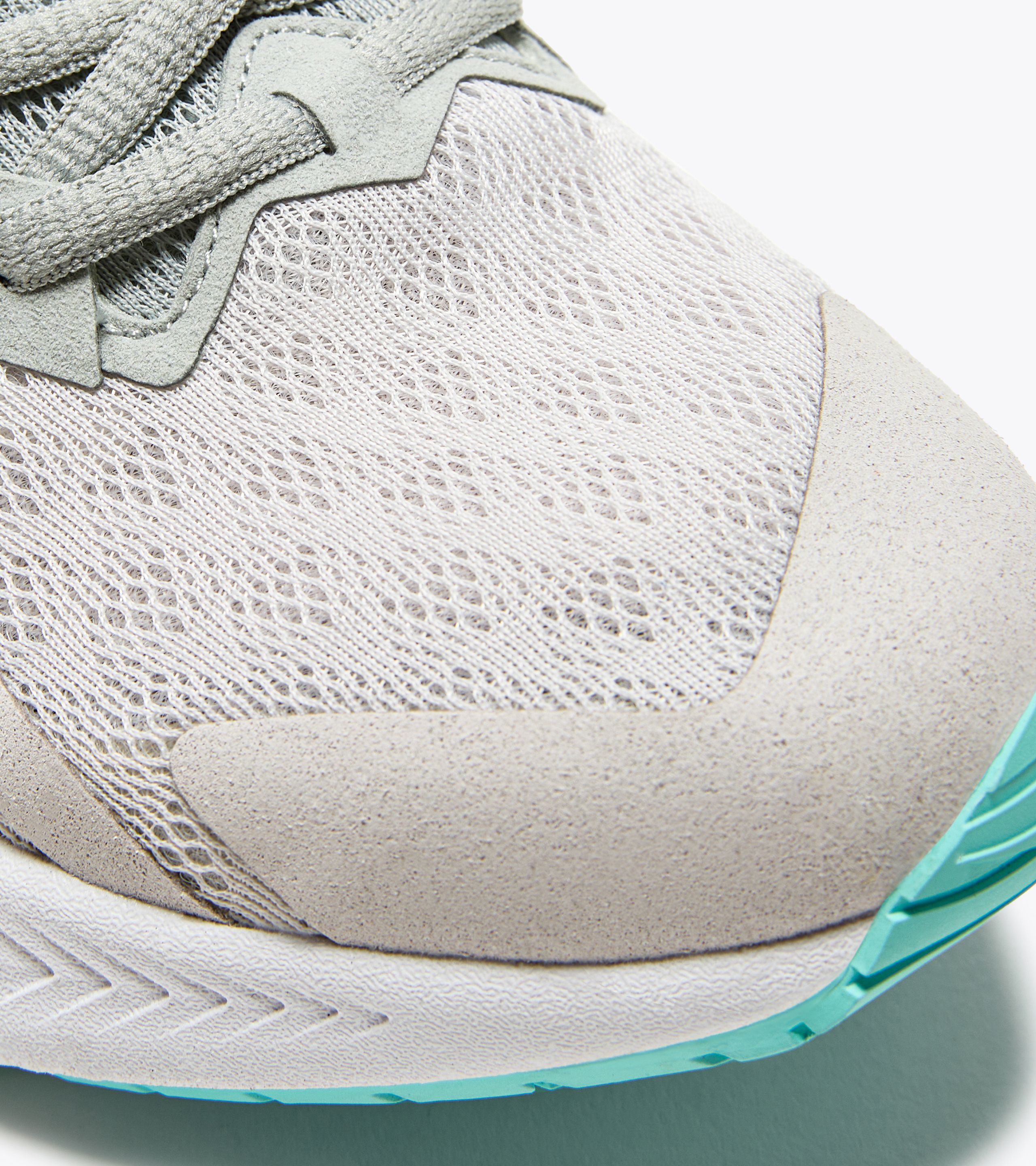 Nike epic react flyknit 2 recensione new arrivals