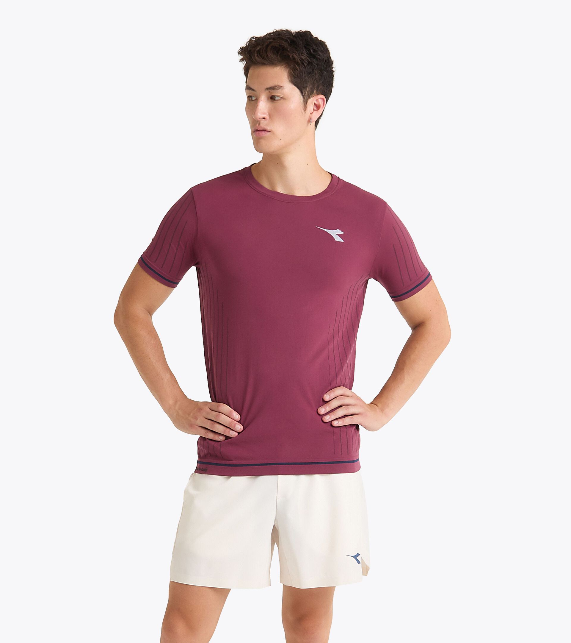 Technical t-shirt for temperature control -  Tennis - Men’s
 SS T-SHIRT ICON STRATOUNO MAROON BANNER - Diadora