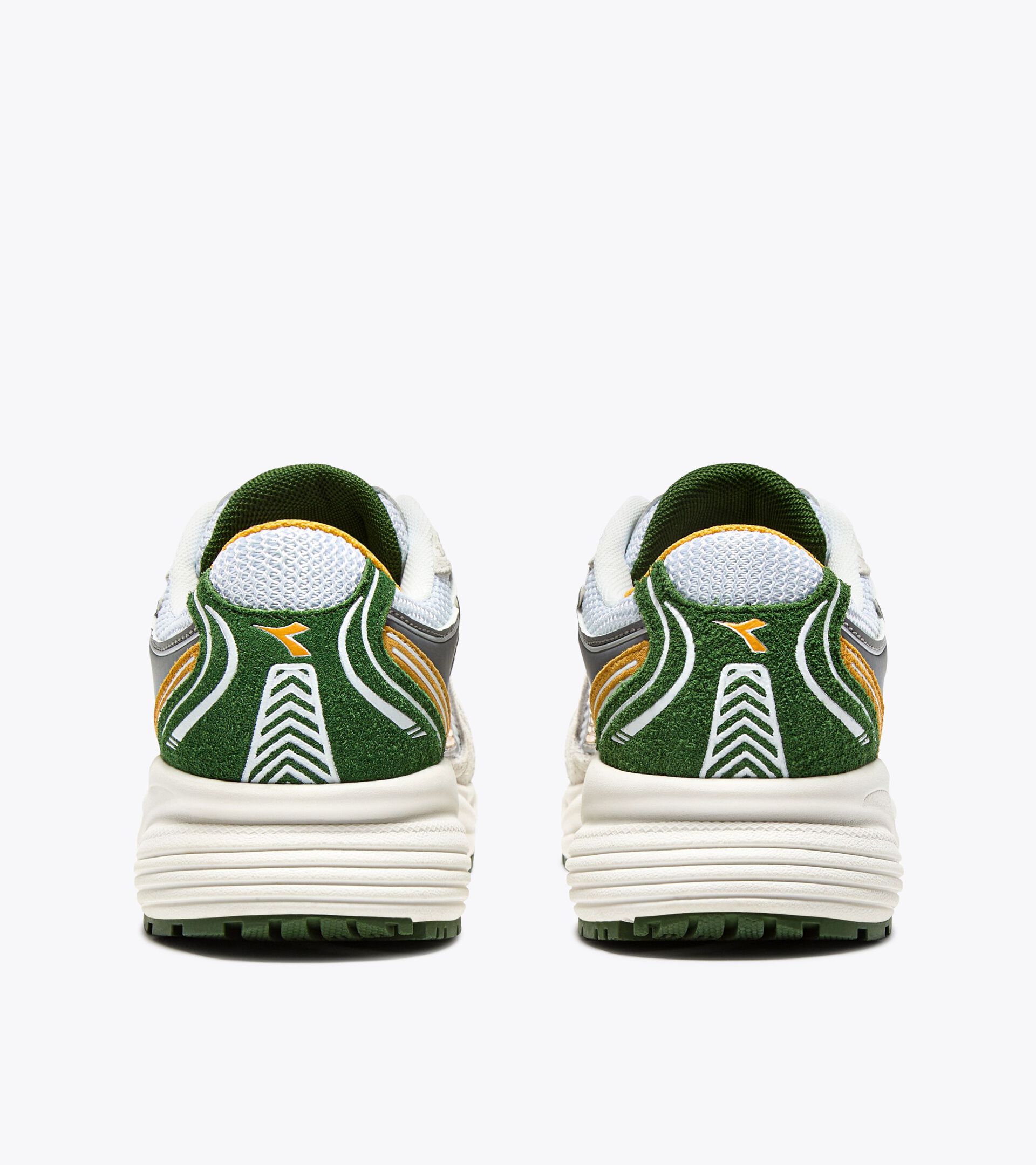 Sneakers de sport - Genre neutre MYTHOS STAR BLC/BANANE/ELFE DE FORET - Diadora