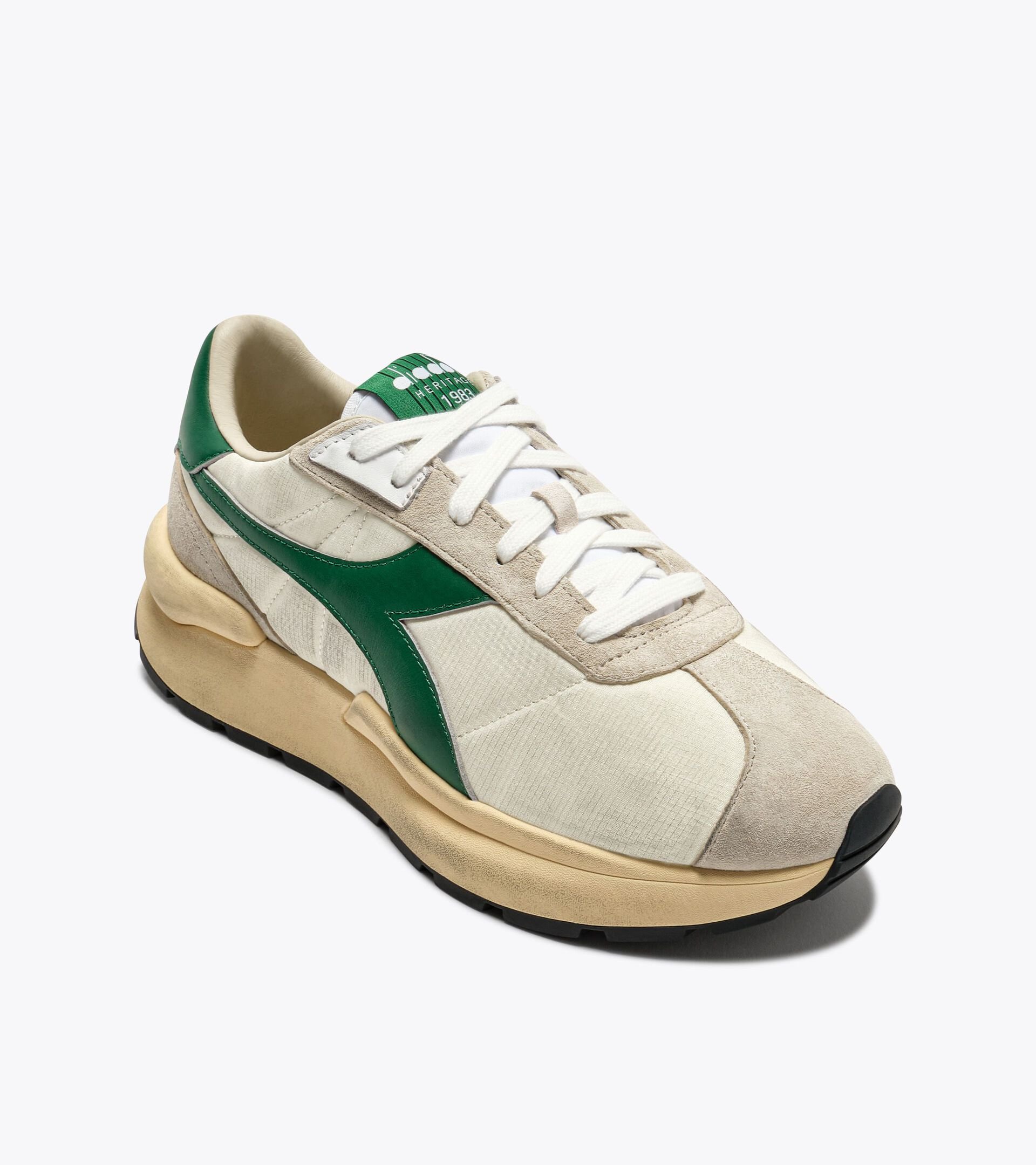 Heritage Leather Sneakers - Women&rsquo;s
 MERCURY ELITE SPRINT SW WHITE/VERDANT GREEN - Diadora