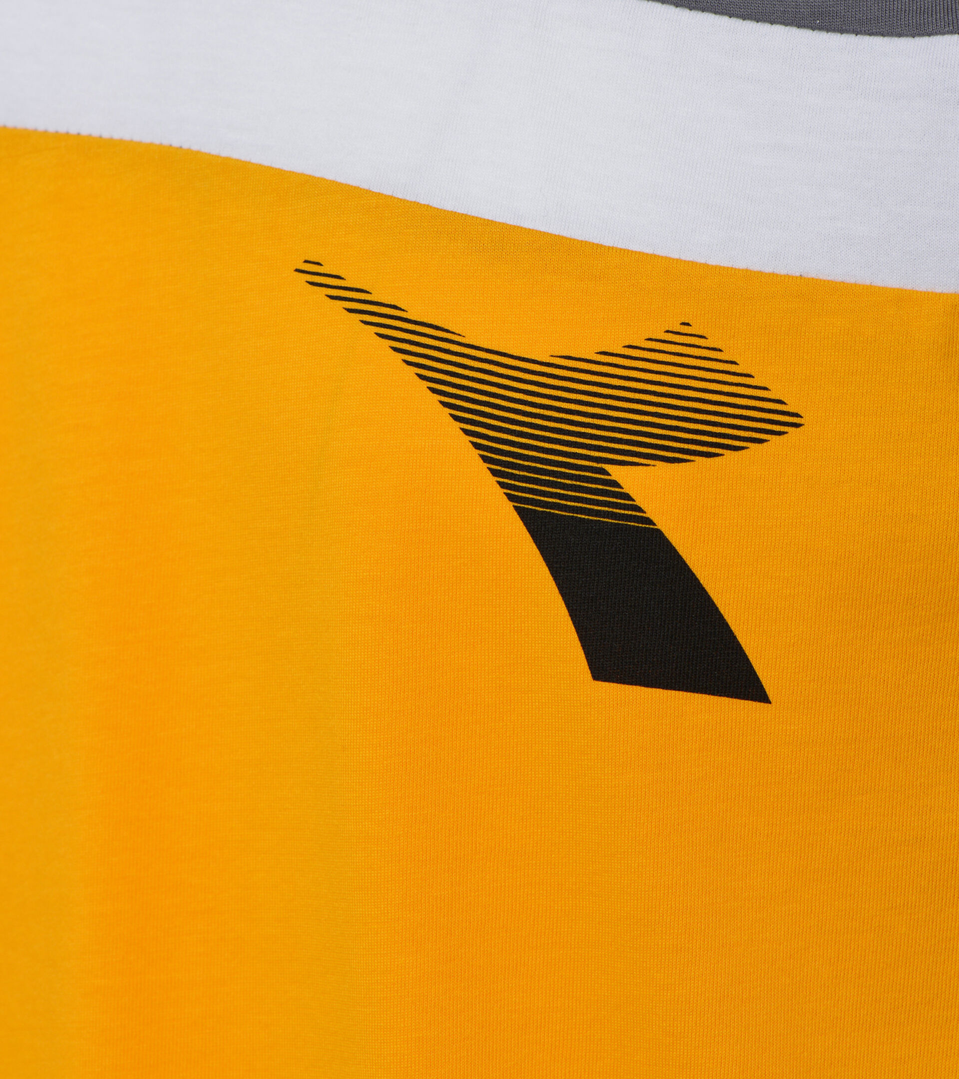 T-shirt - Men T-SHIRT SS DIADORA CLUB YELLOW SAFFRON - Diadora