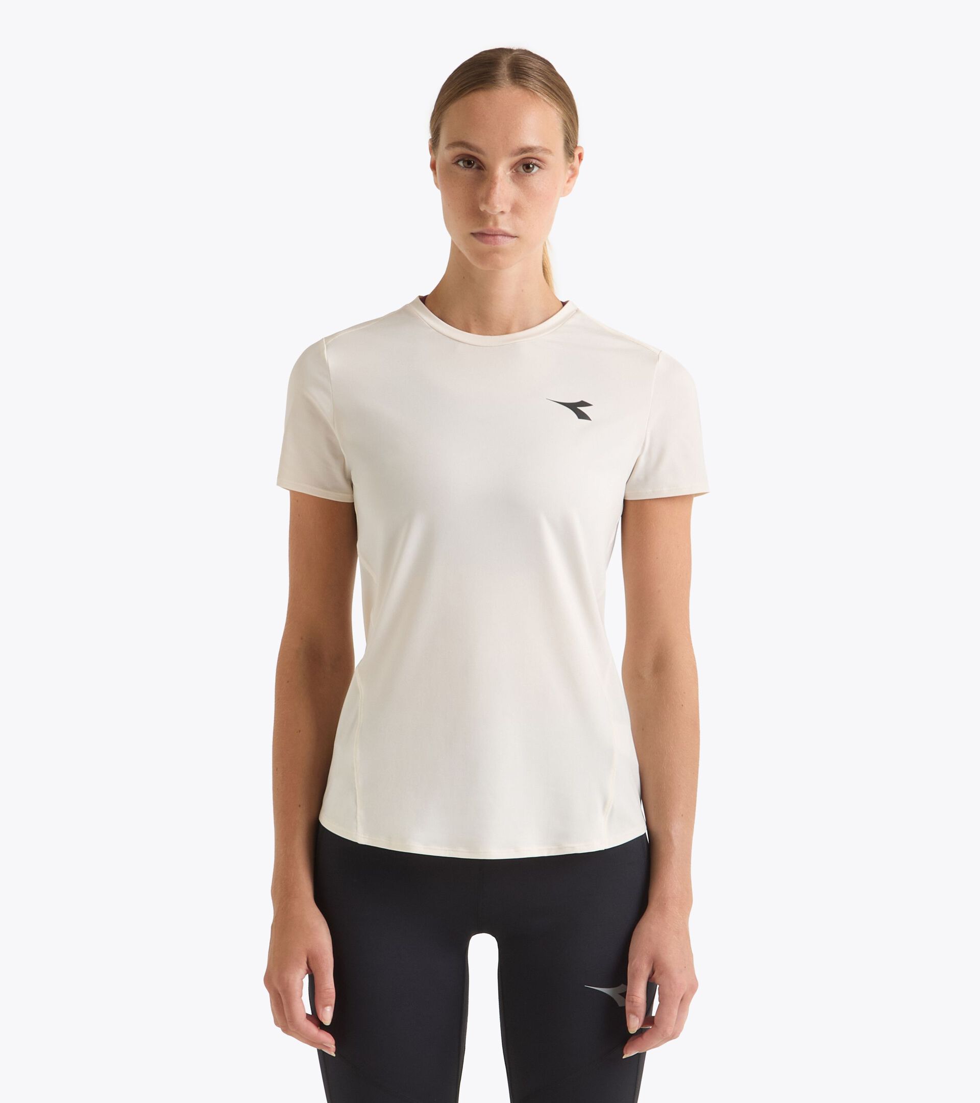 Camiseta técnica de running§Mujer L. SS T-SHIRT TECH RUN CREW BLANCO MURMURAR - Diadora