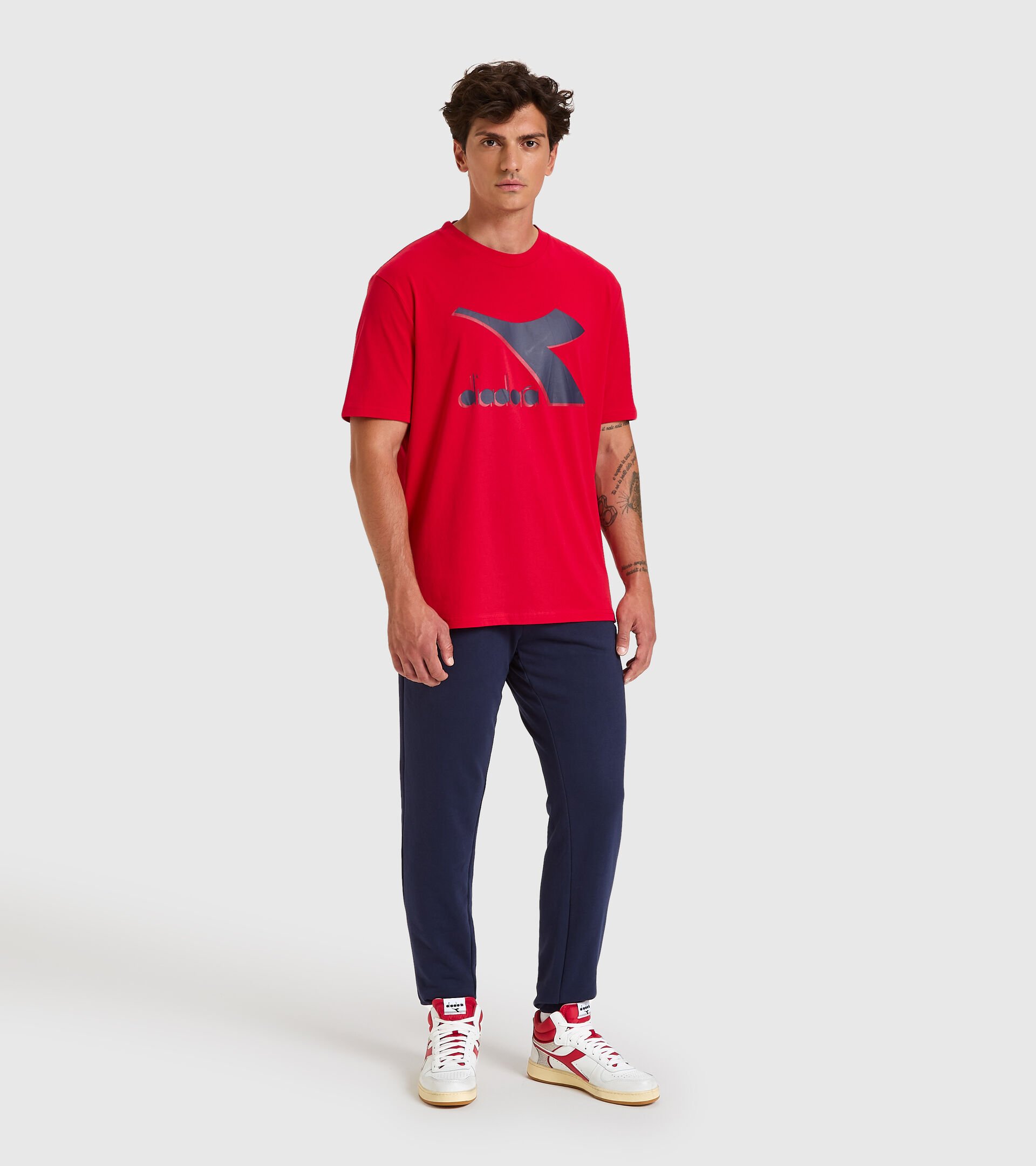 T-shirt - Men T-SHIRT SS SHIELD TANGO RED - Diadora