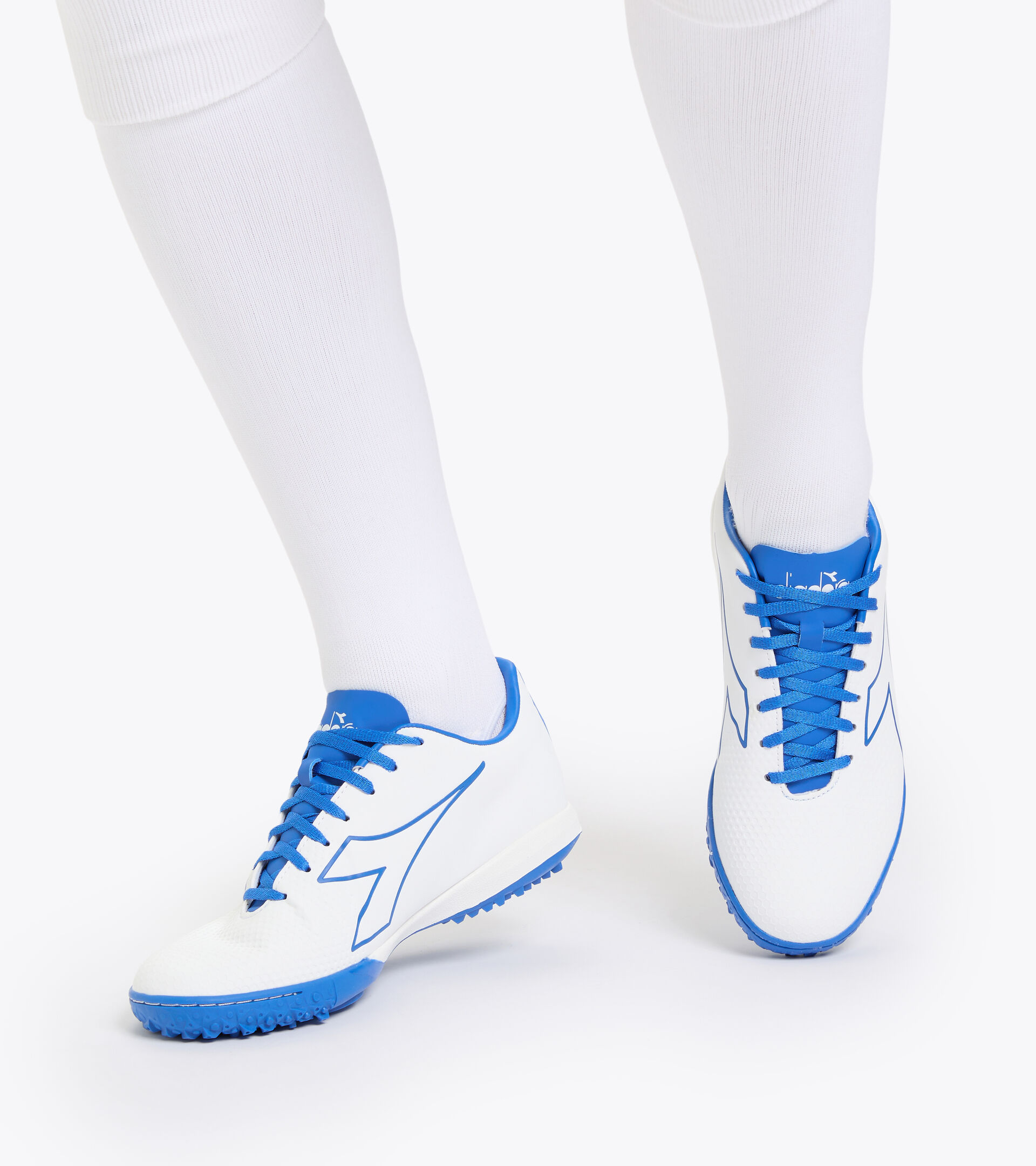 Firm ground football boots PICHICHI 4 TFR WHITE/ROYAL BLUE - Diadora