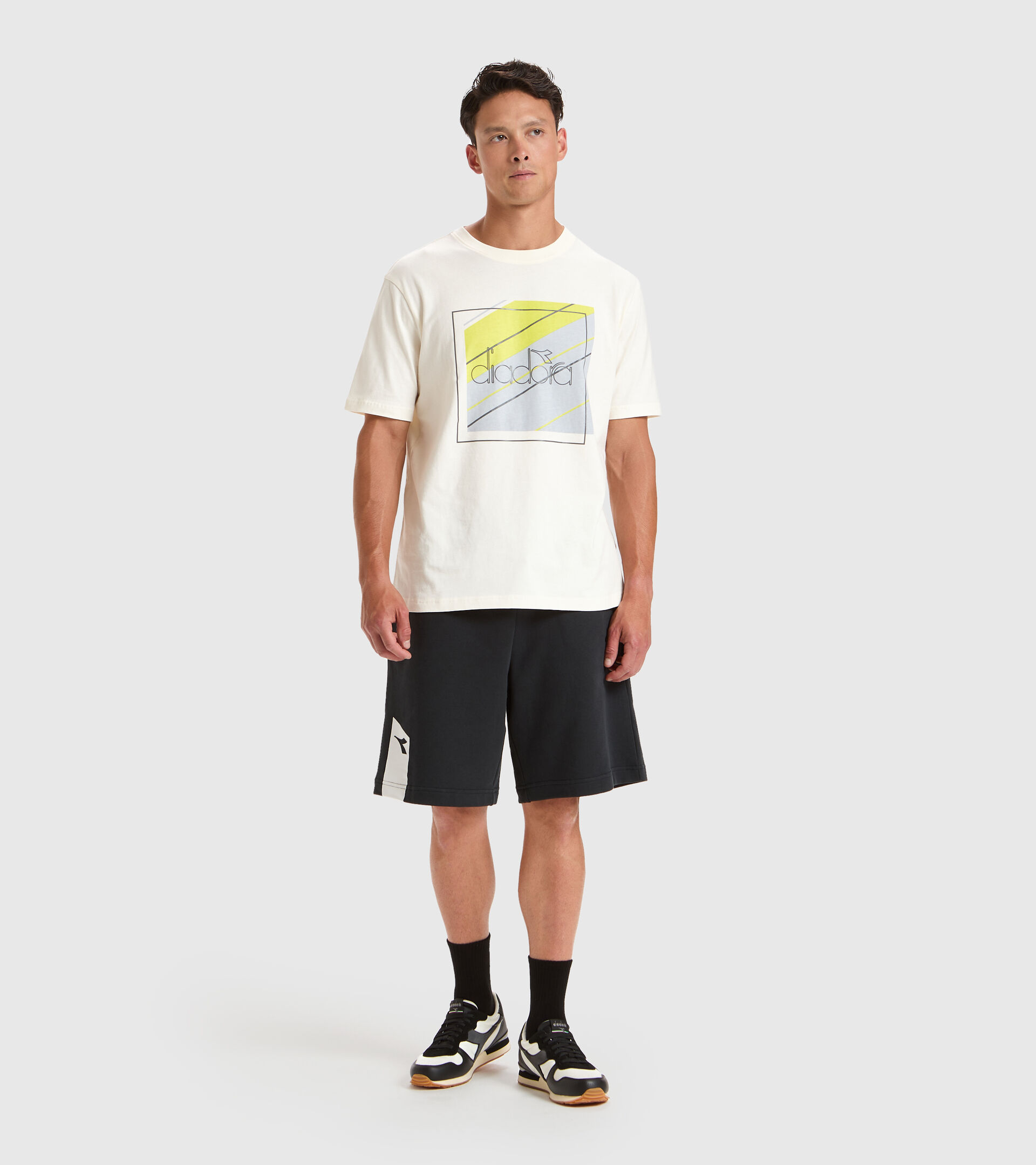 T-shirt - Men T-SHIRT SS 5PALLLE URBANITY WHITE - Diadora