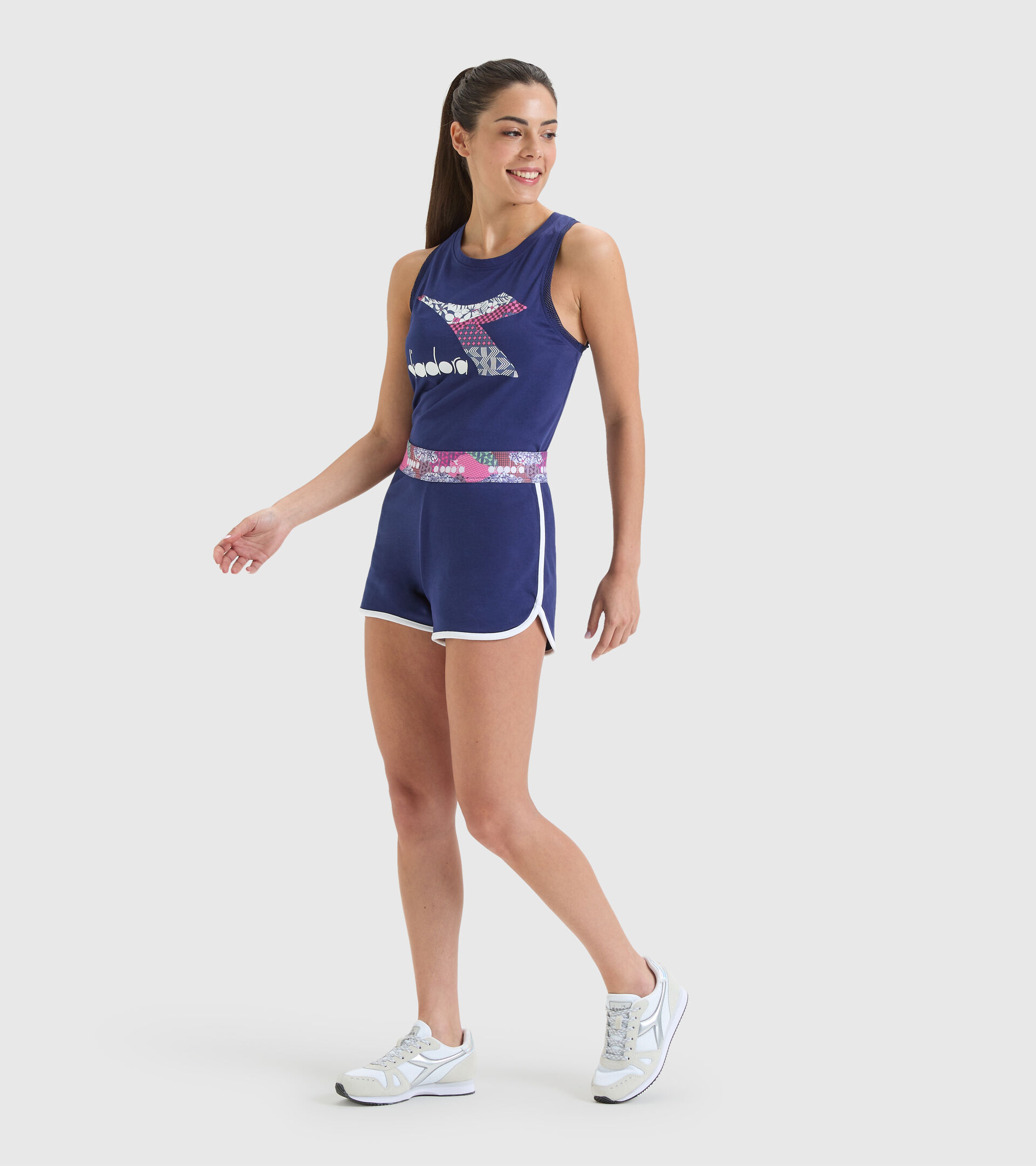 Cotton sports shorts - Women L. SHORT FLOSS DEEP COBALT BLUE - Diadora