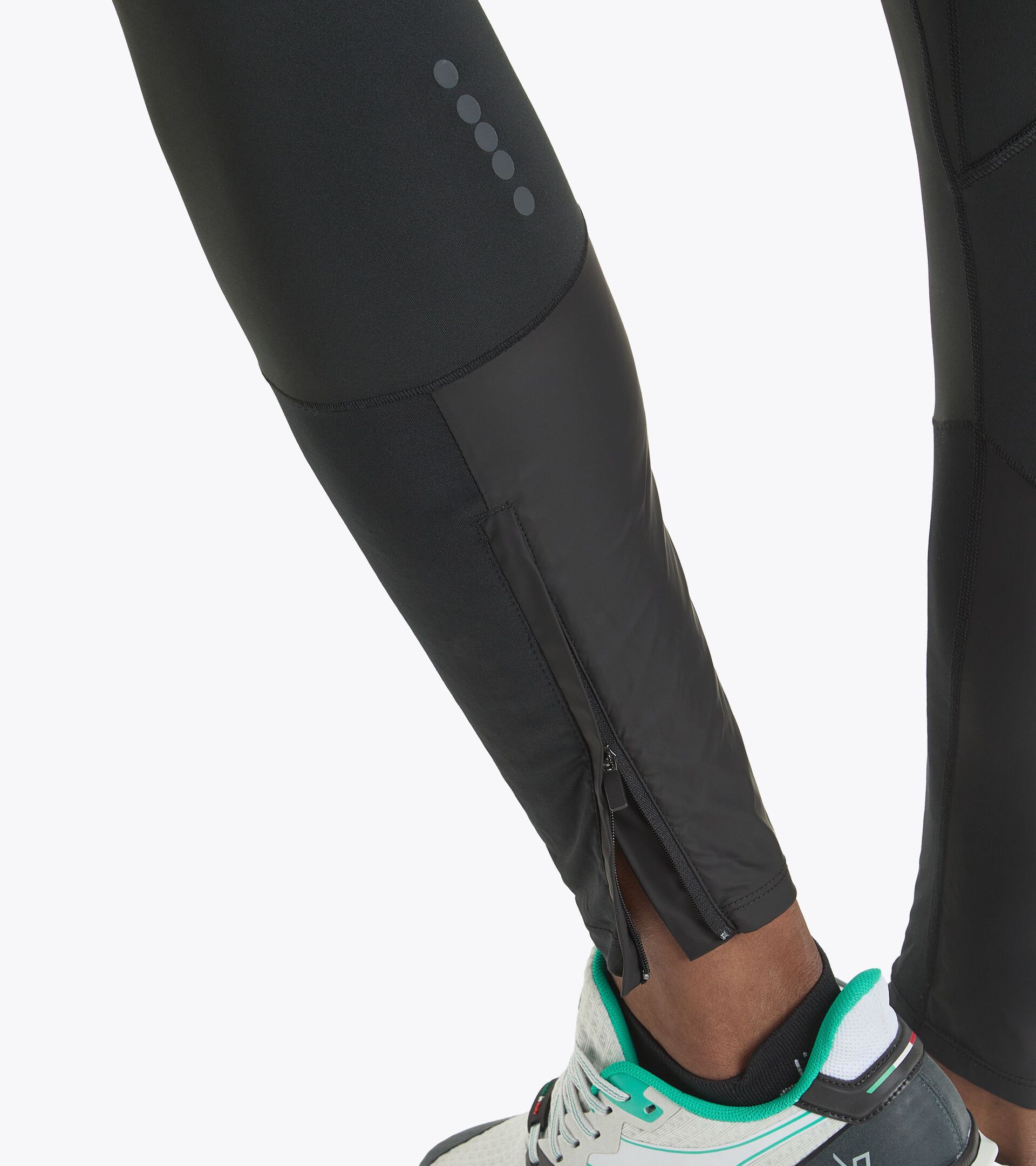 Sports leggings - Men RUN TIGHTS WINTER PROTECTION BLACK - Diadora