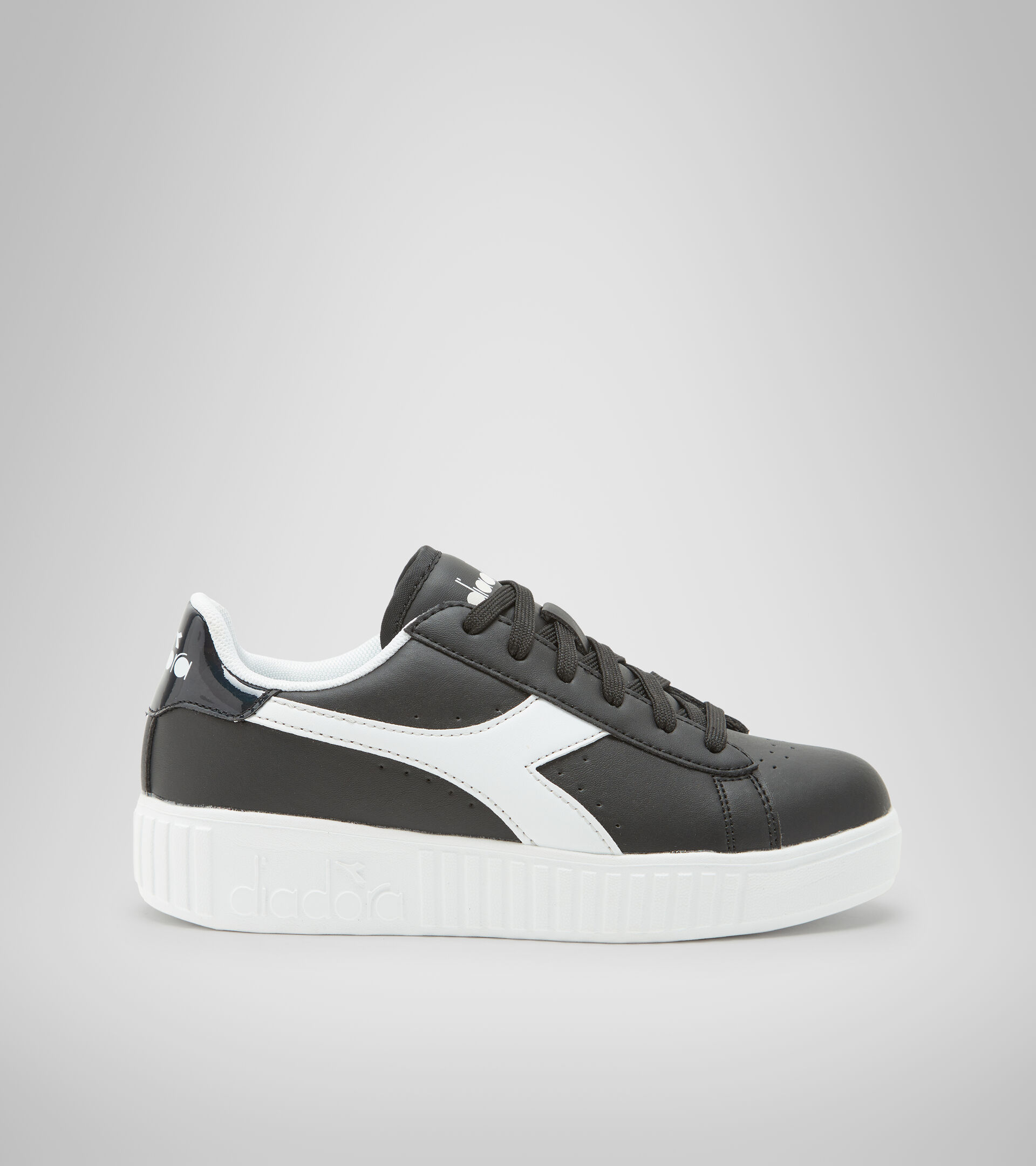 Sports shoes - Youth 8-16 years GAME STEP GS BLACK/METALIZED BLACK - Diadora