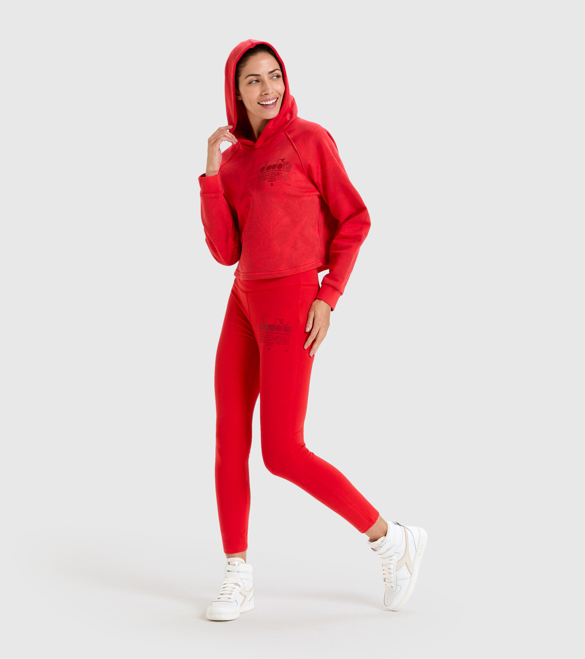 Cropped Cotton hoodie - Women L. HOODIE CROP MANIFESTO POPPY RED - Diadora