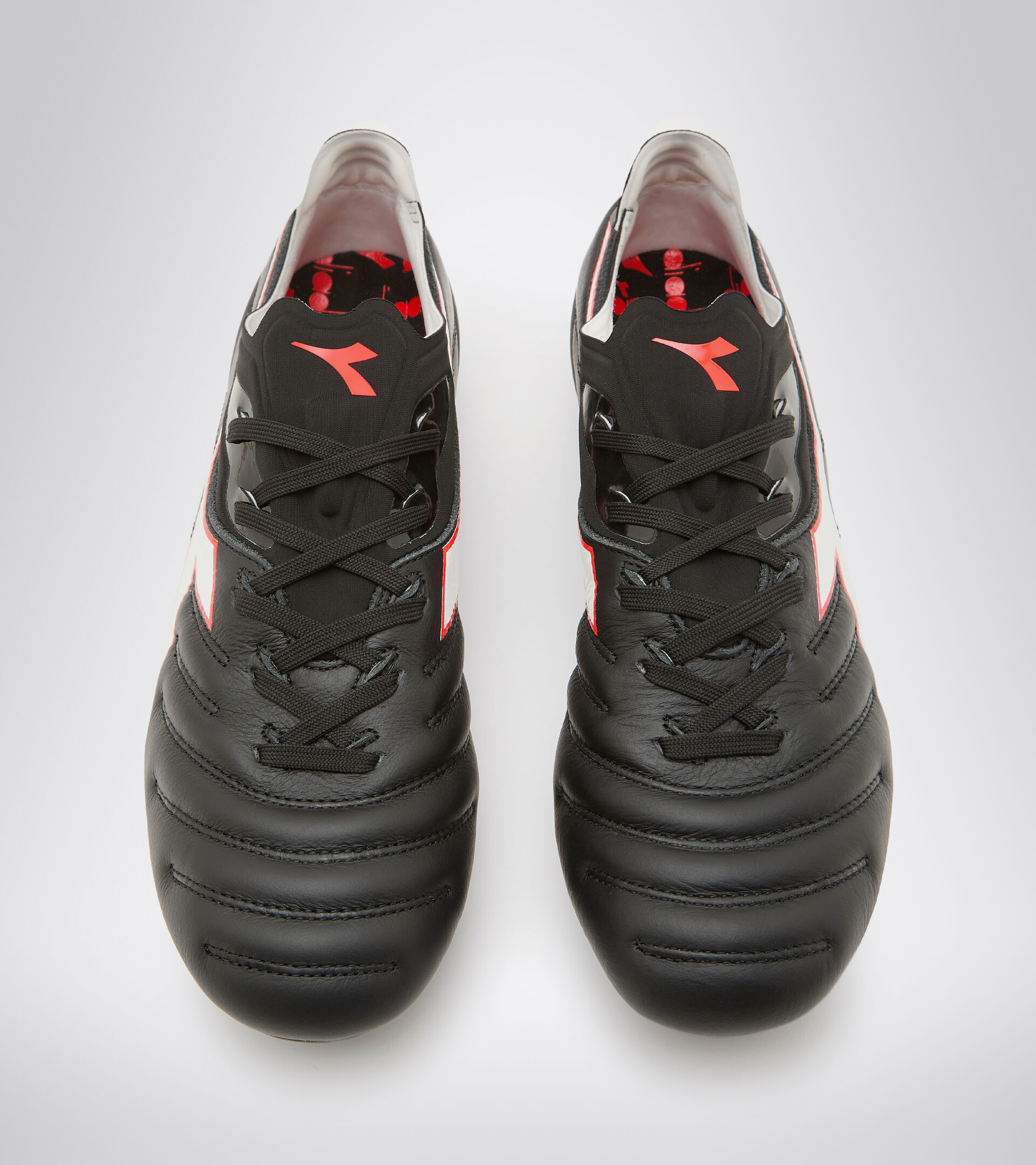 Footwear Sport UOMO BRASIL ELITE TECH LPX NEGRO/BLANCO/ROJO FLUO Diadora