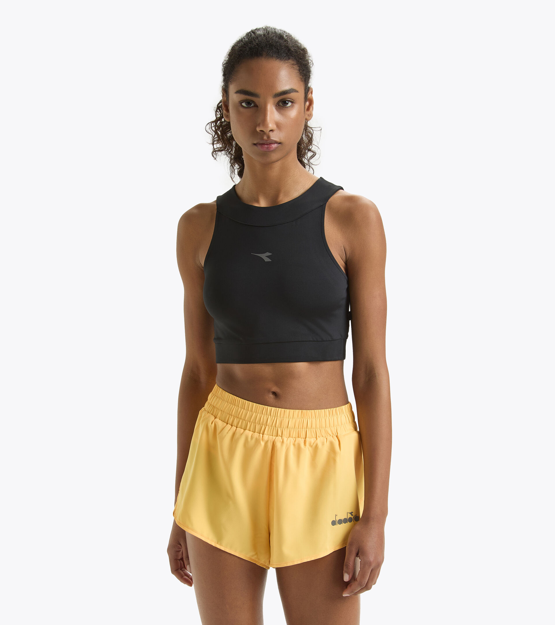 Top de running ajusté - Femme
 L. CROP TOP RUN NOIR - Diadora