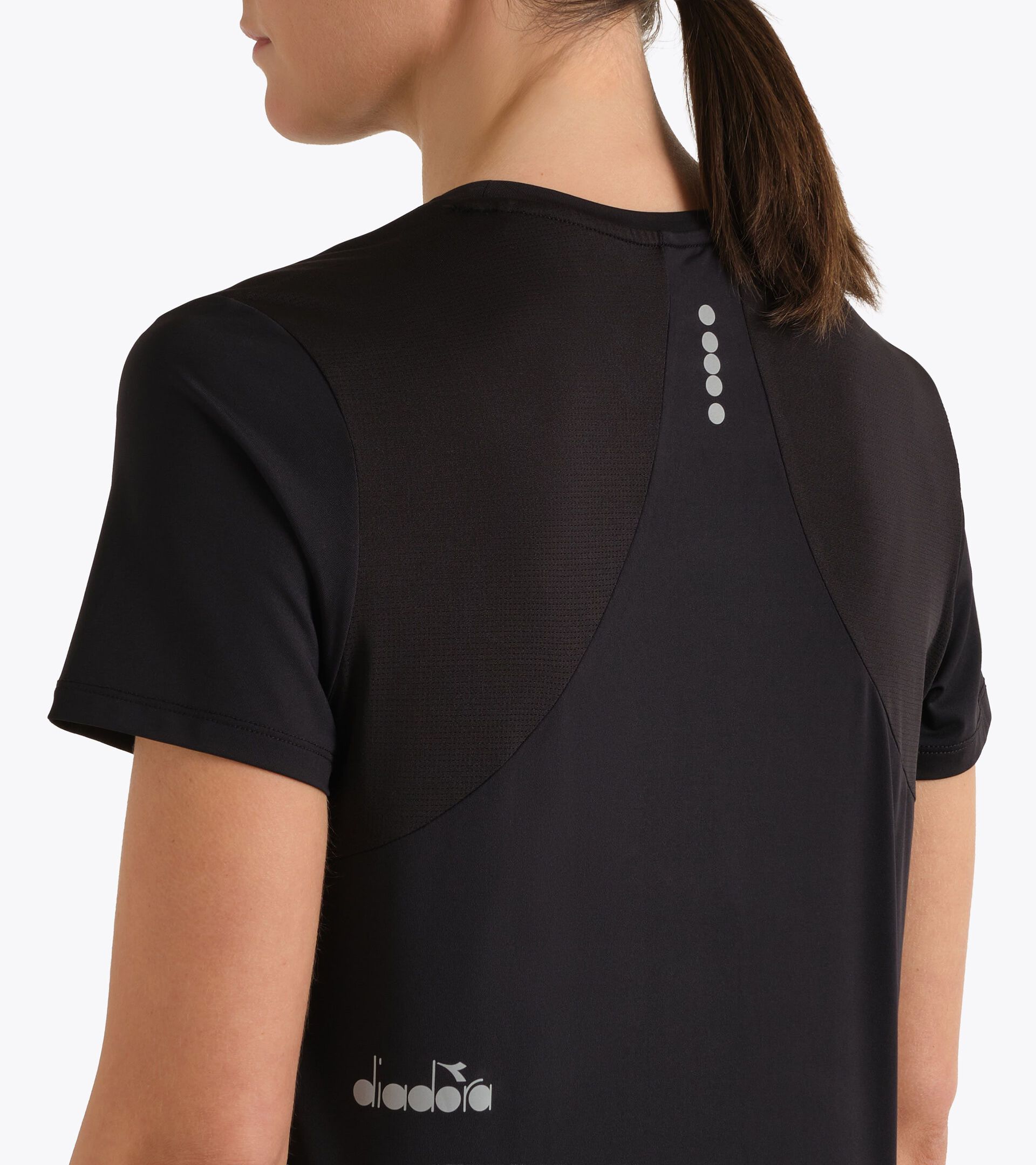 T-shirt da running - Traspirazione e comfort - Donna L. SS T-SHIRT TECH NERO - Diadora